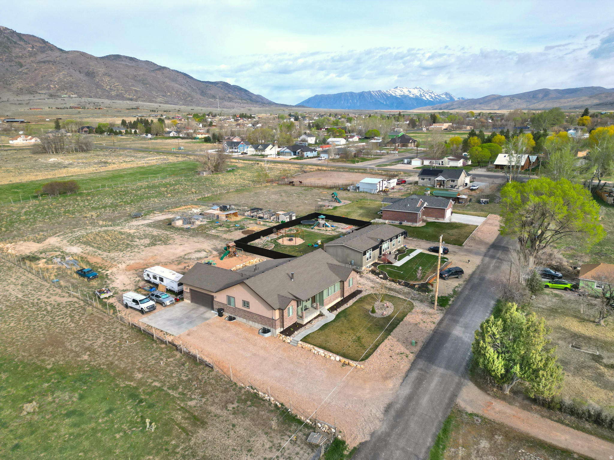main property photo 64