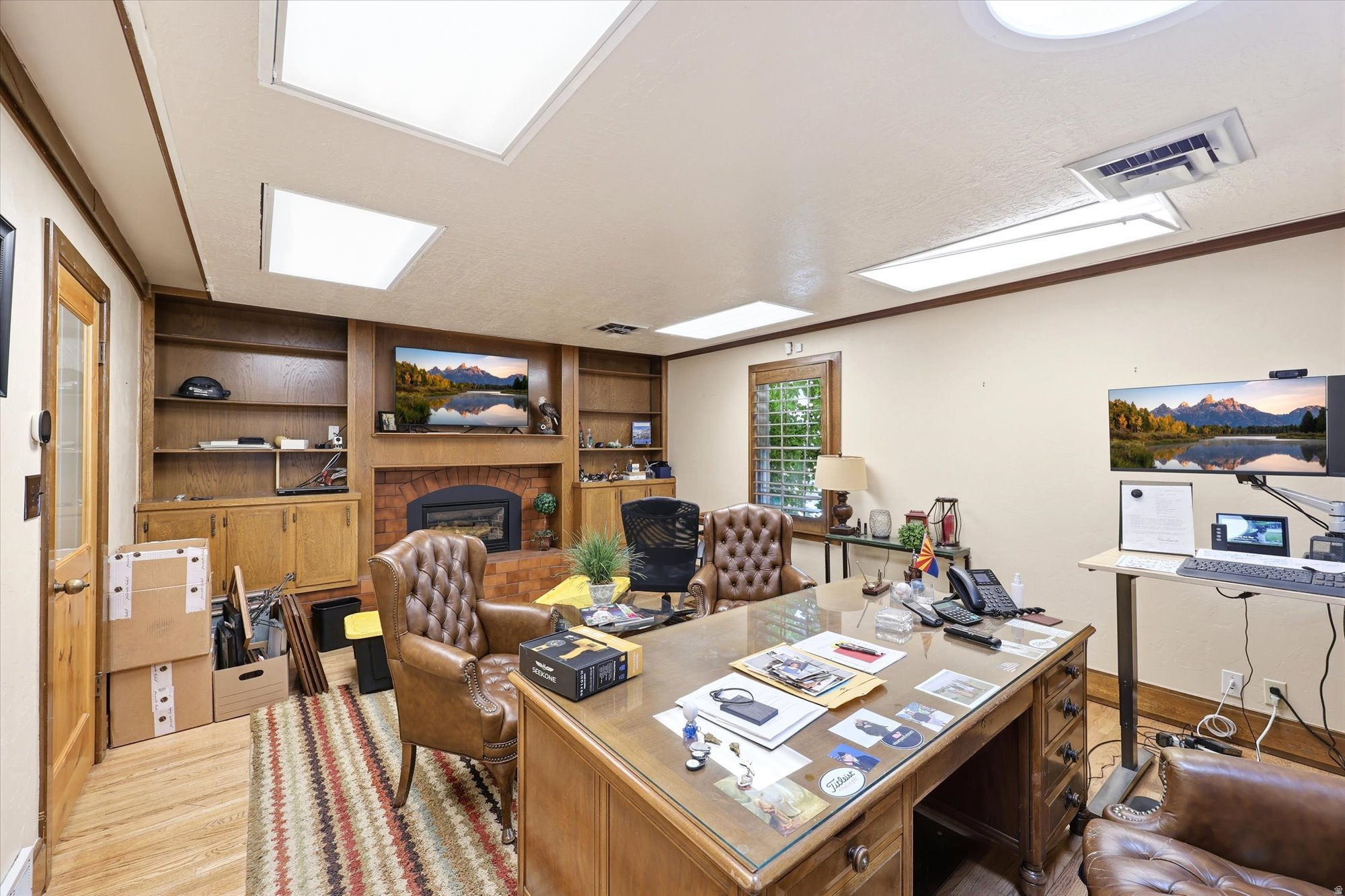 main property photo 17