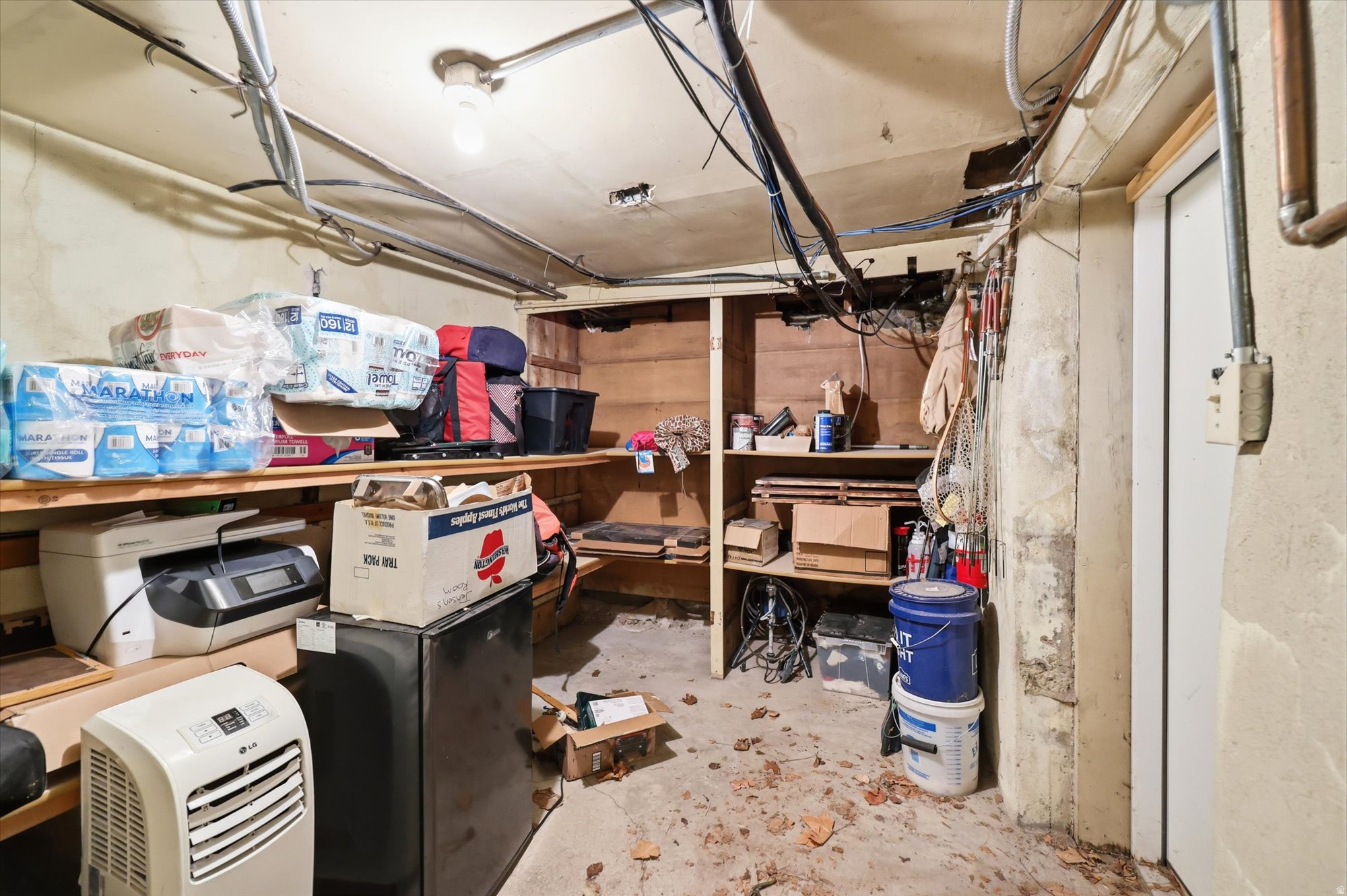 main property photo 33