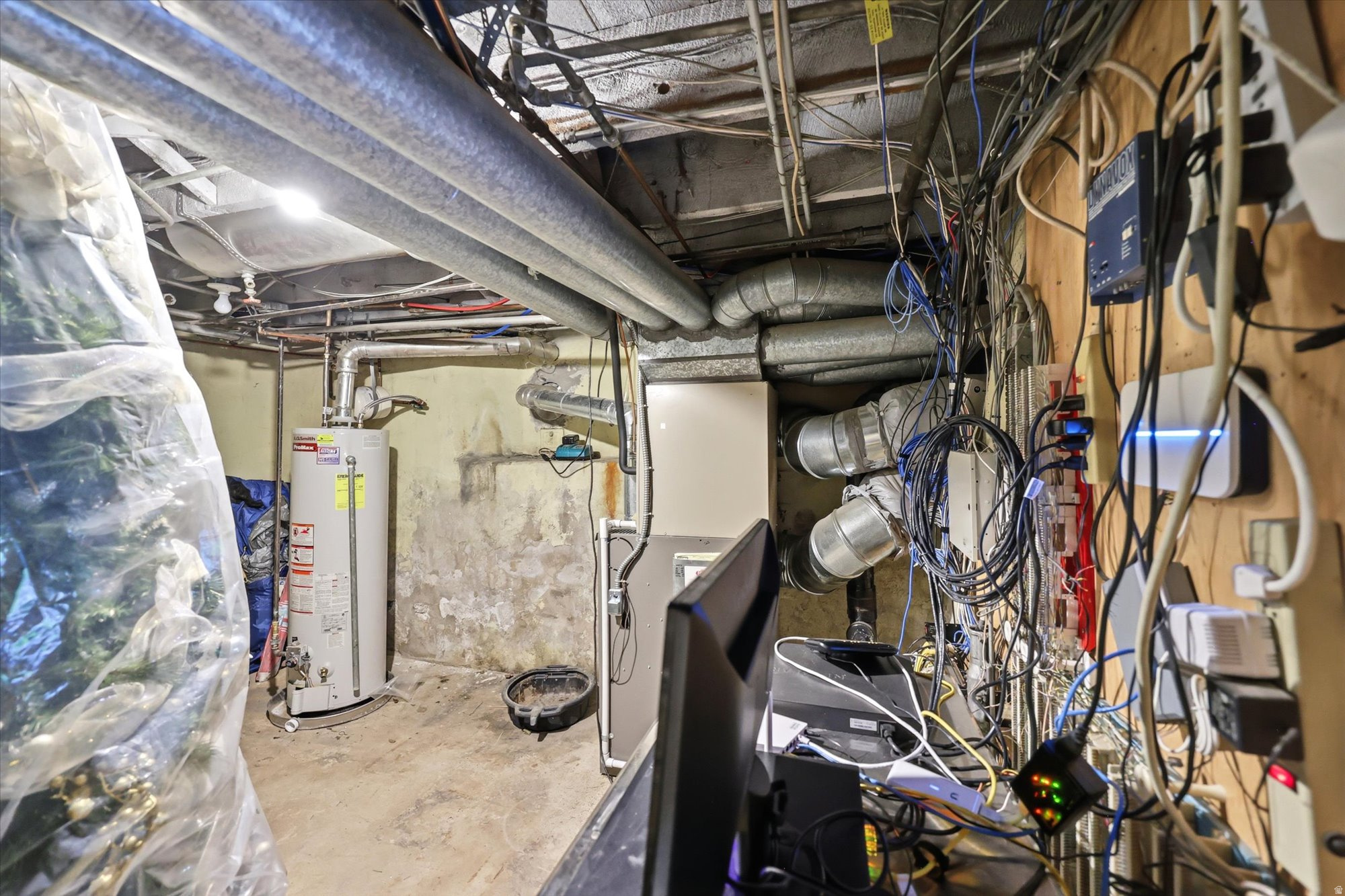 main property photo 35