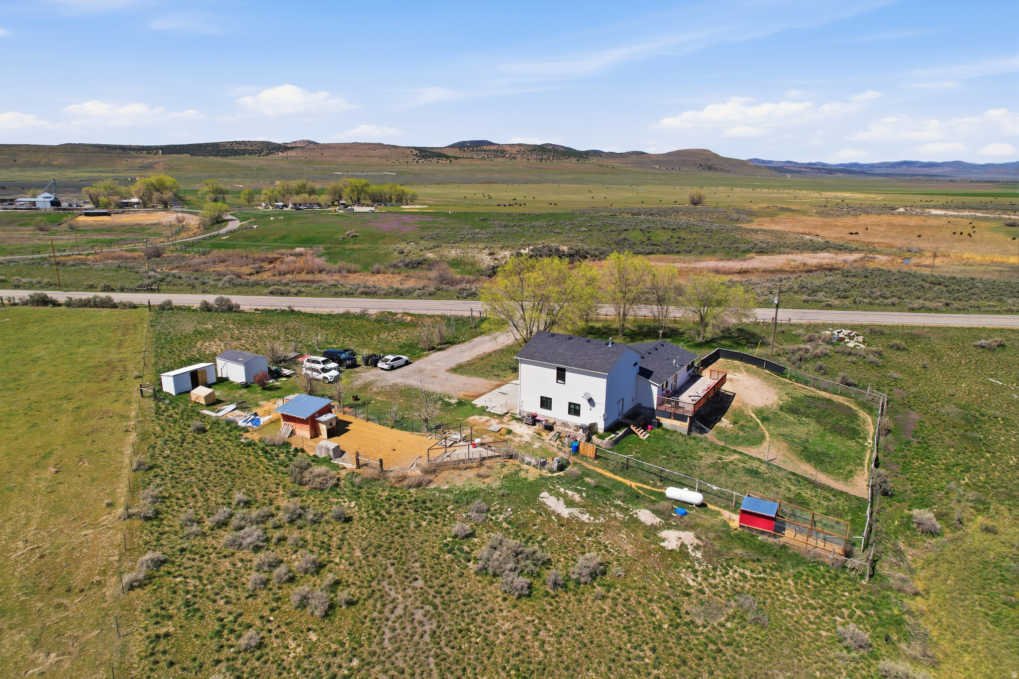 main property photo 45