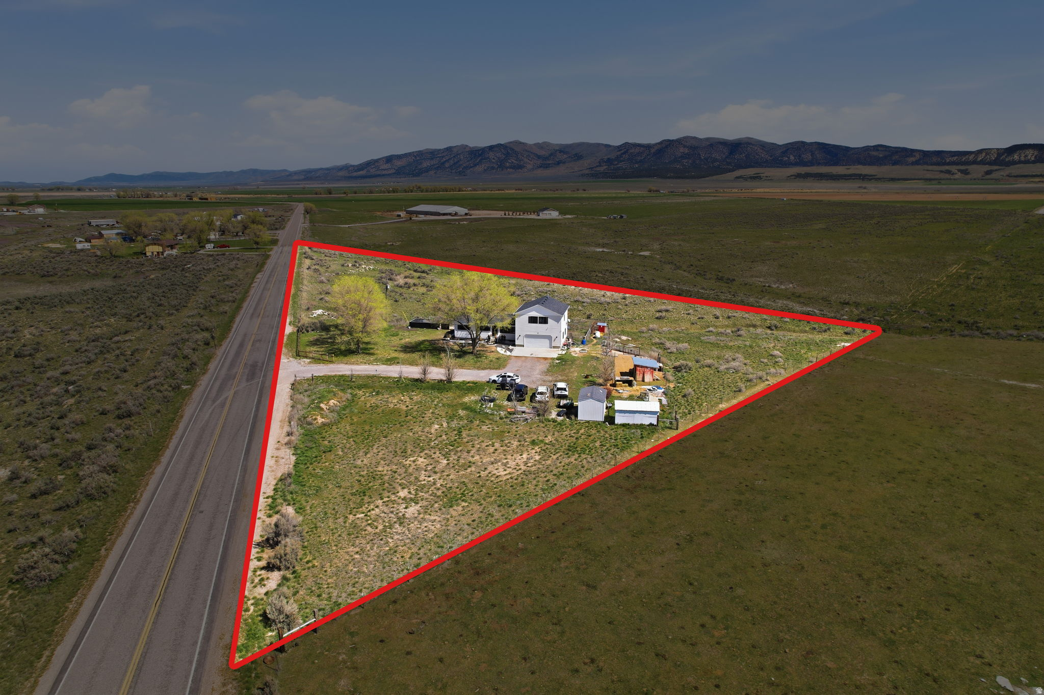 main property photo 65