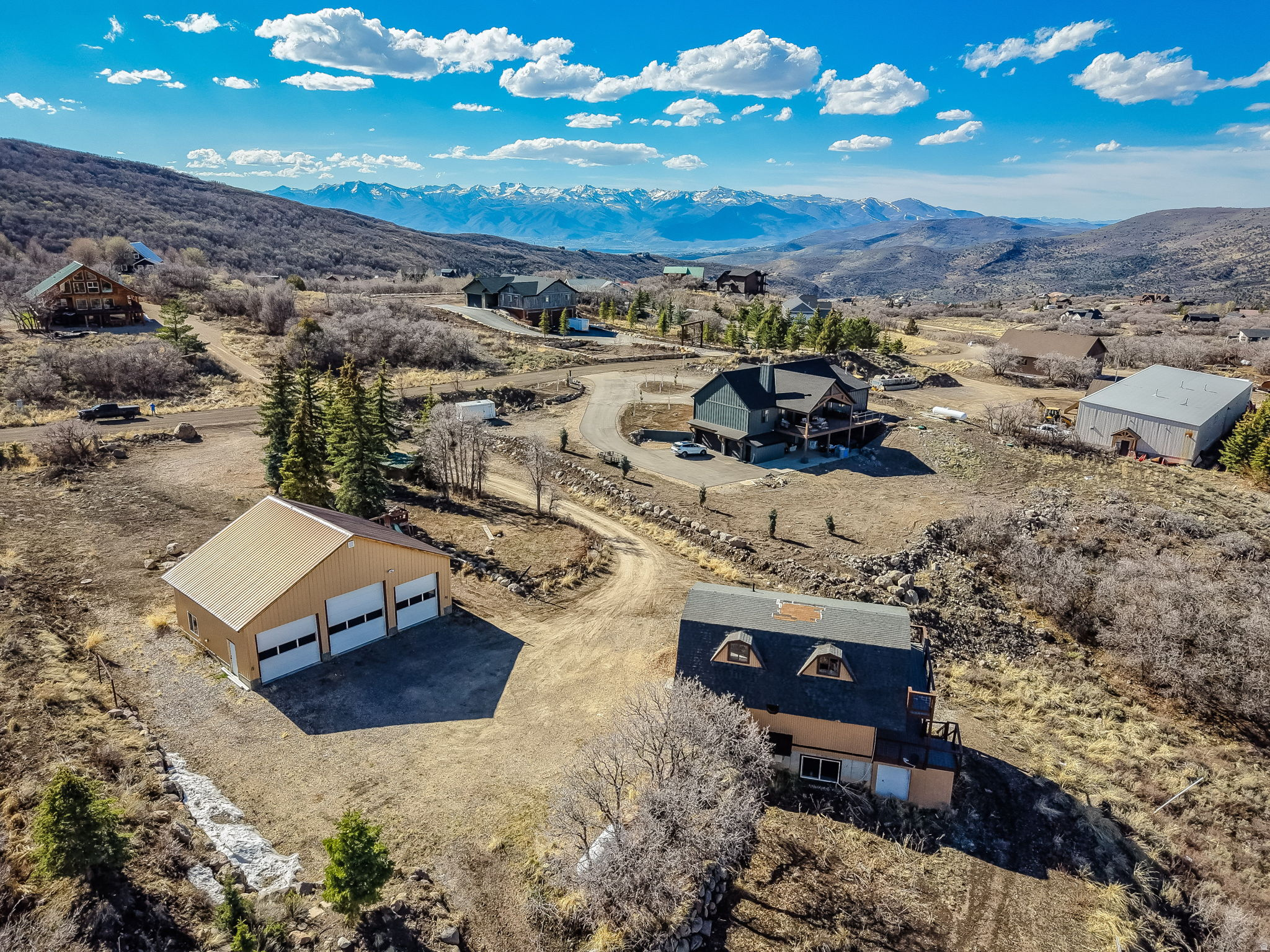 main property photo 35