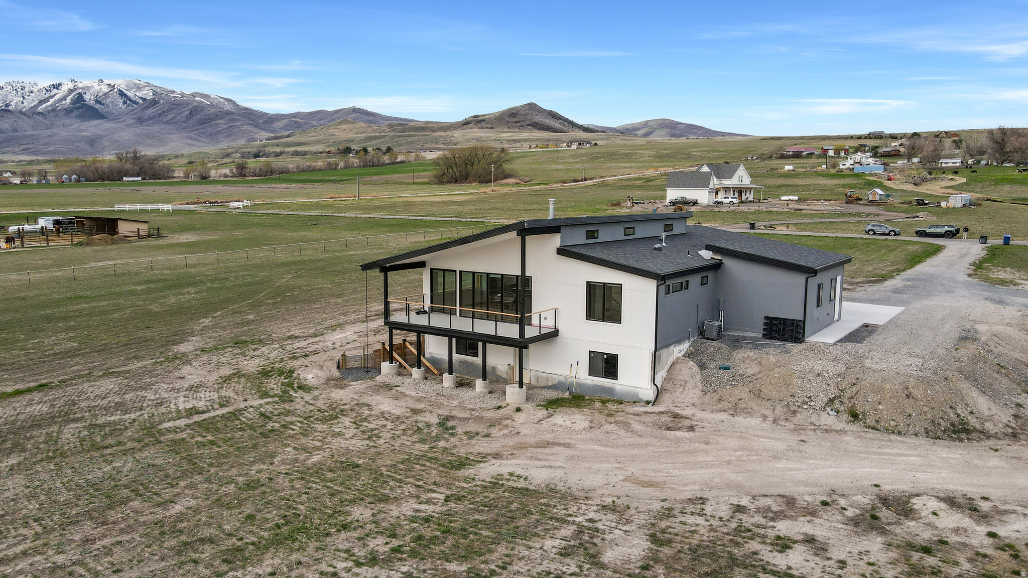 main property photo 52