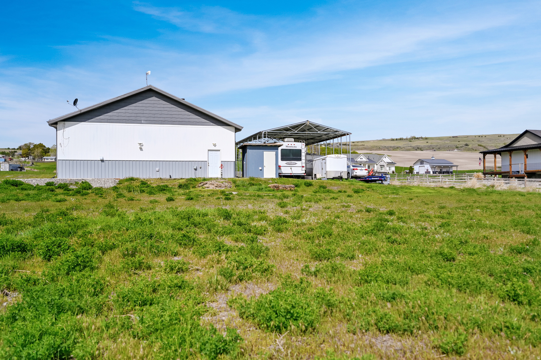 main property photo 67