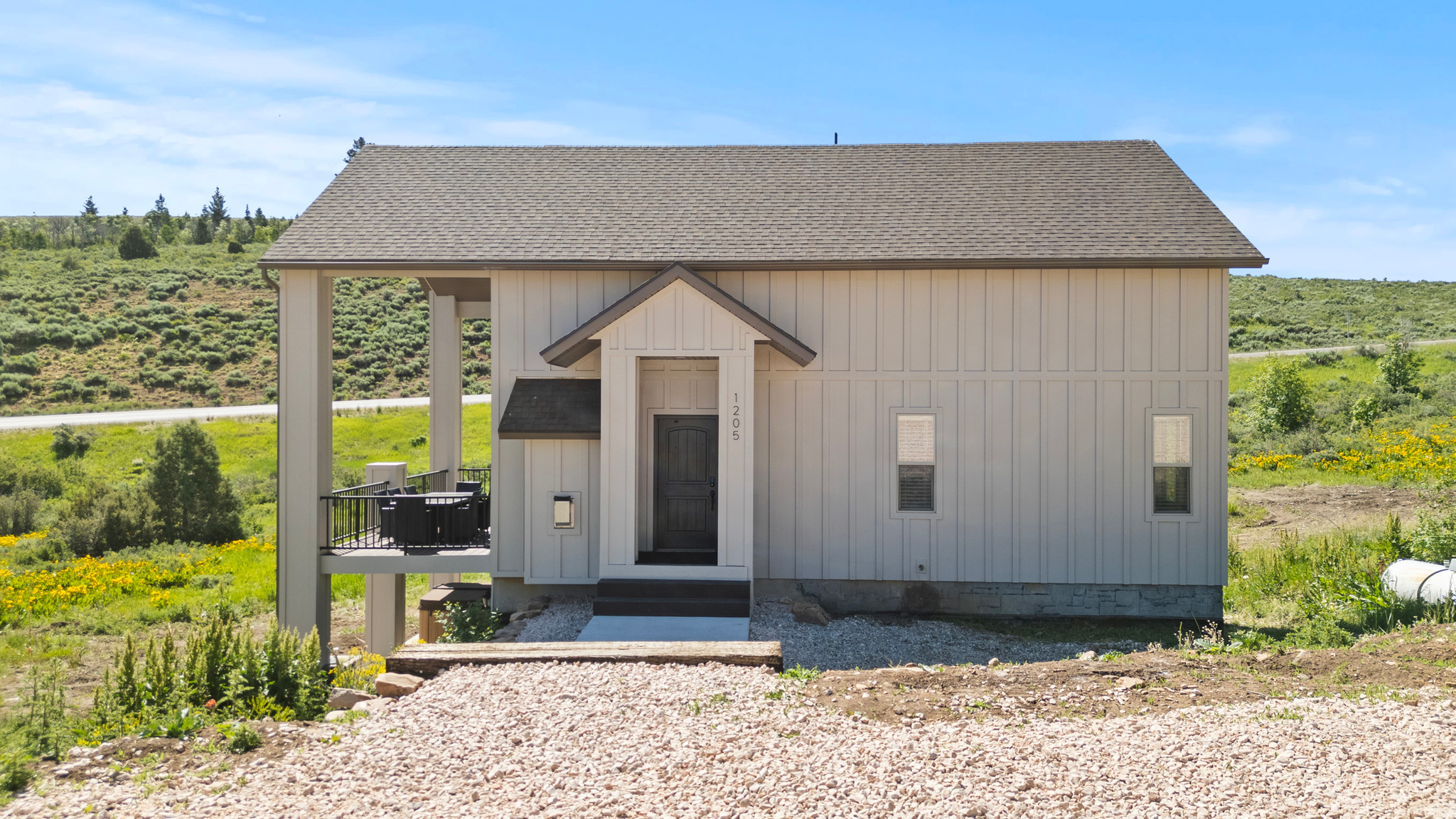 main property photo 31