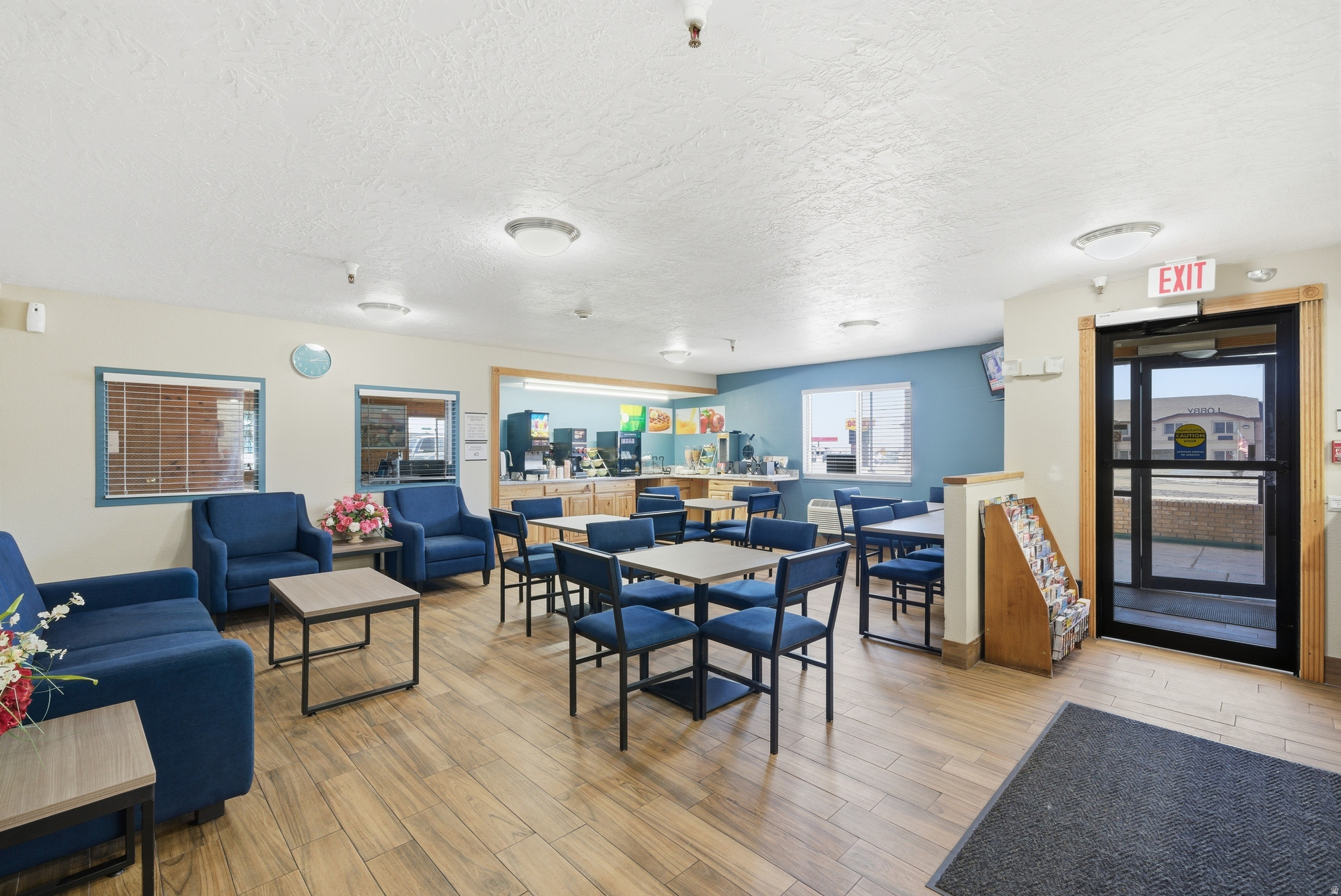 main property photo 19