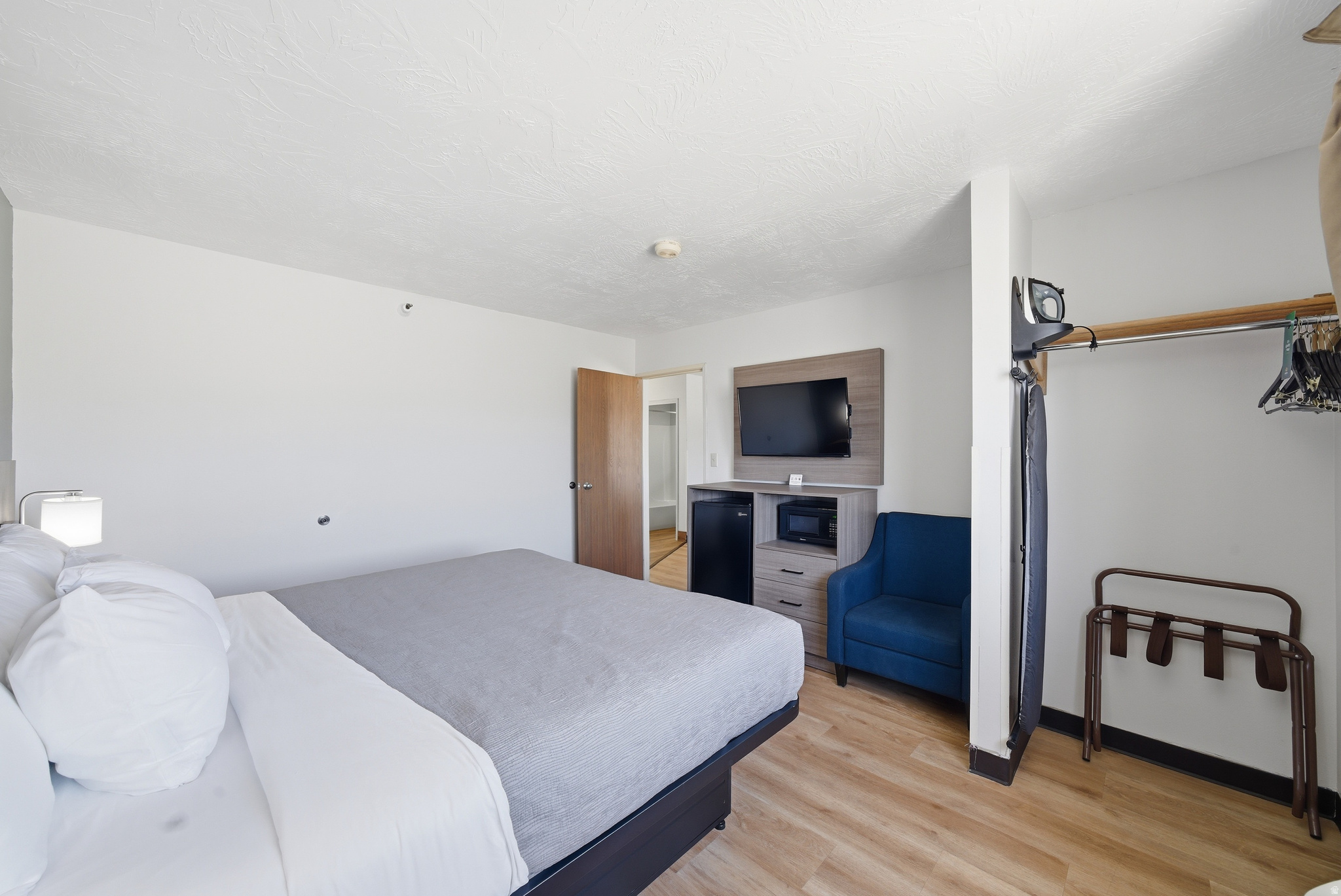 main property photo 43