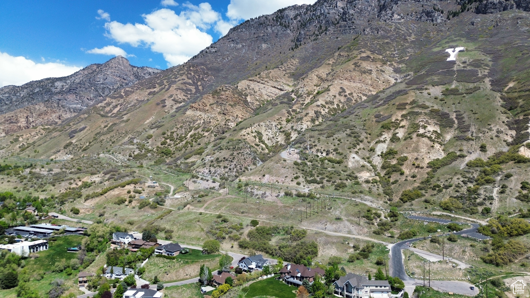 main property photo 32