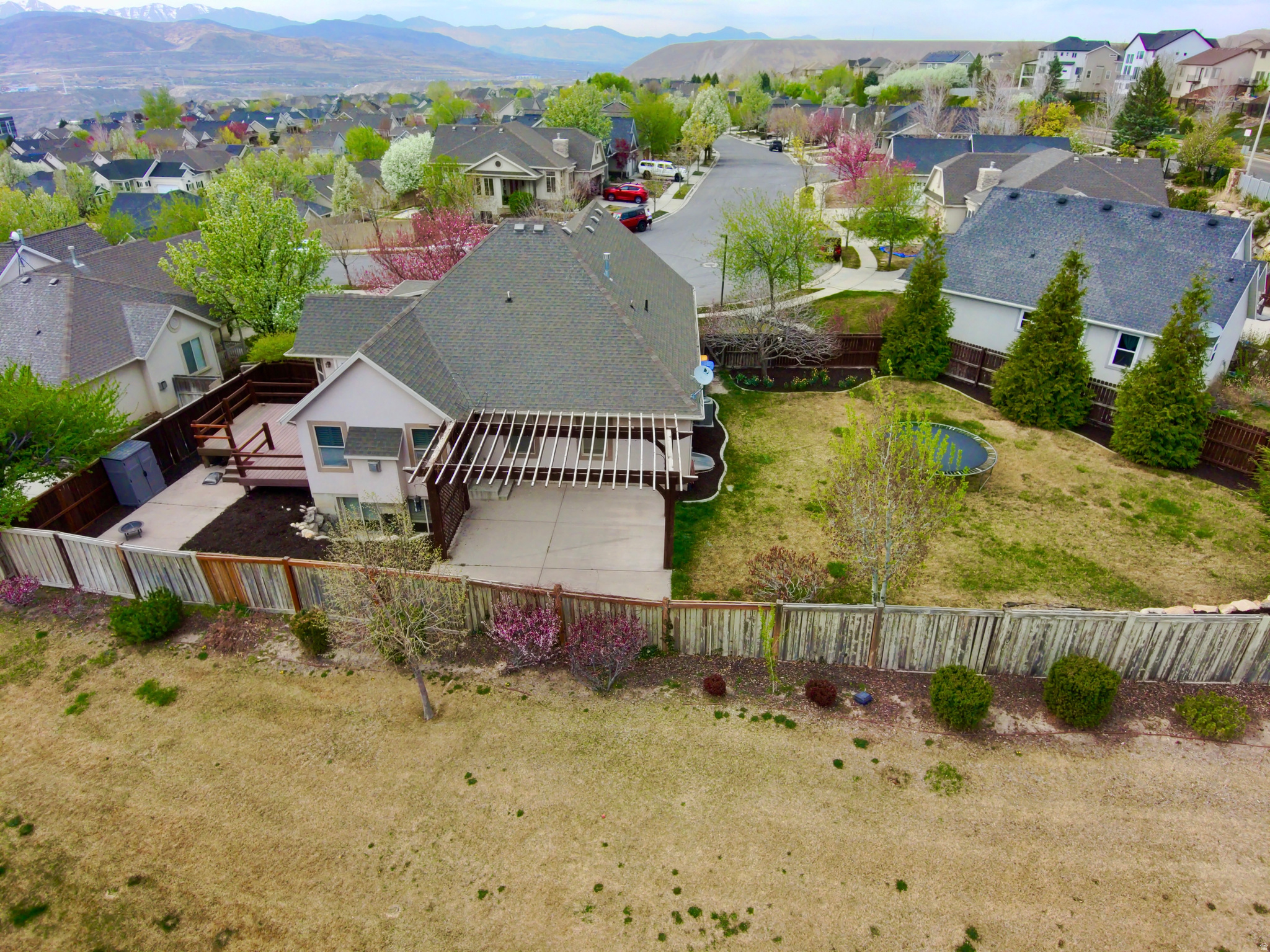 main property photo 45
