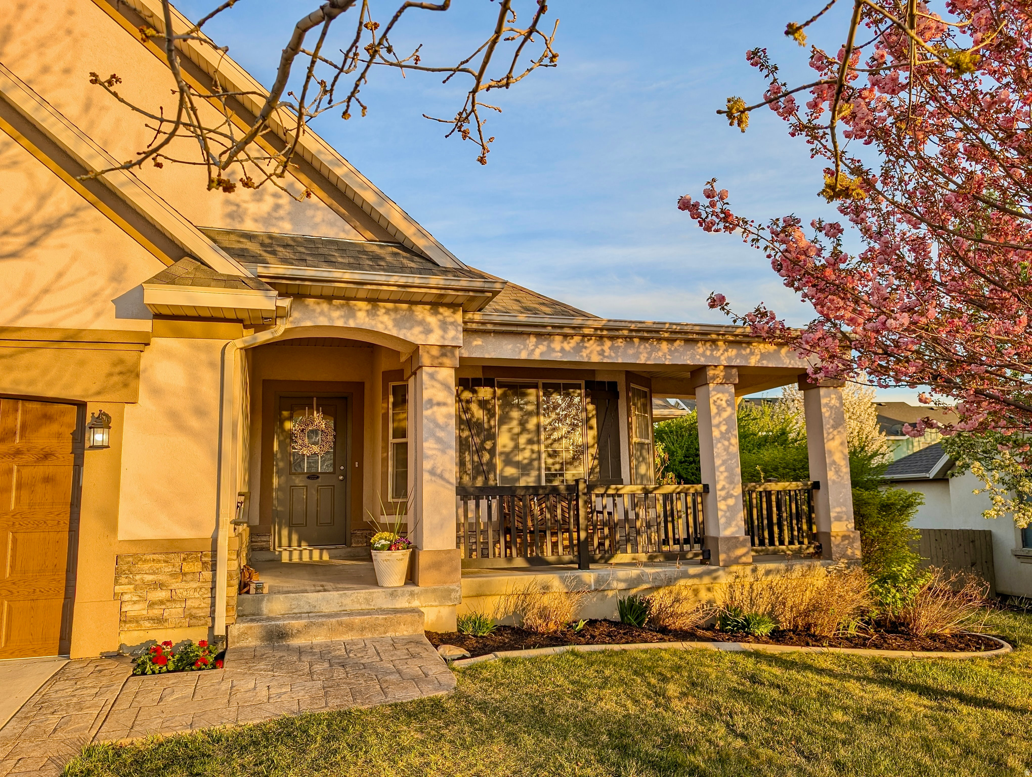 main property photo 50