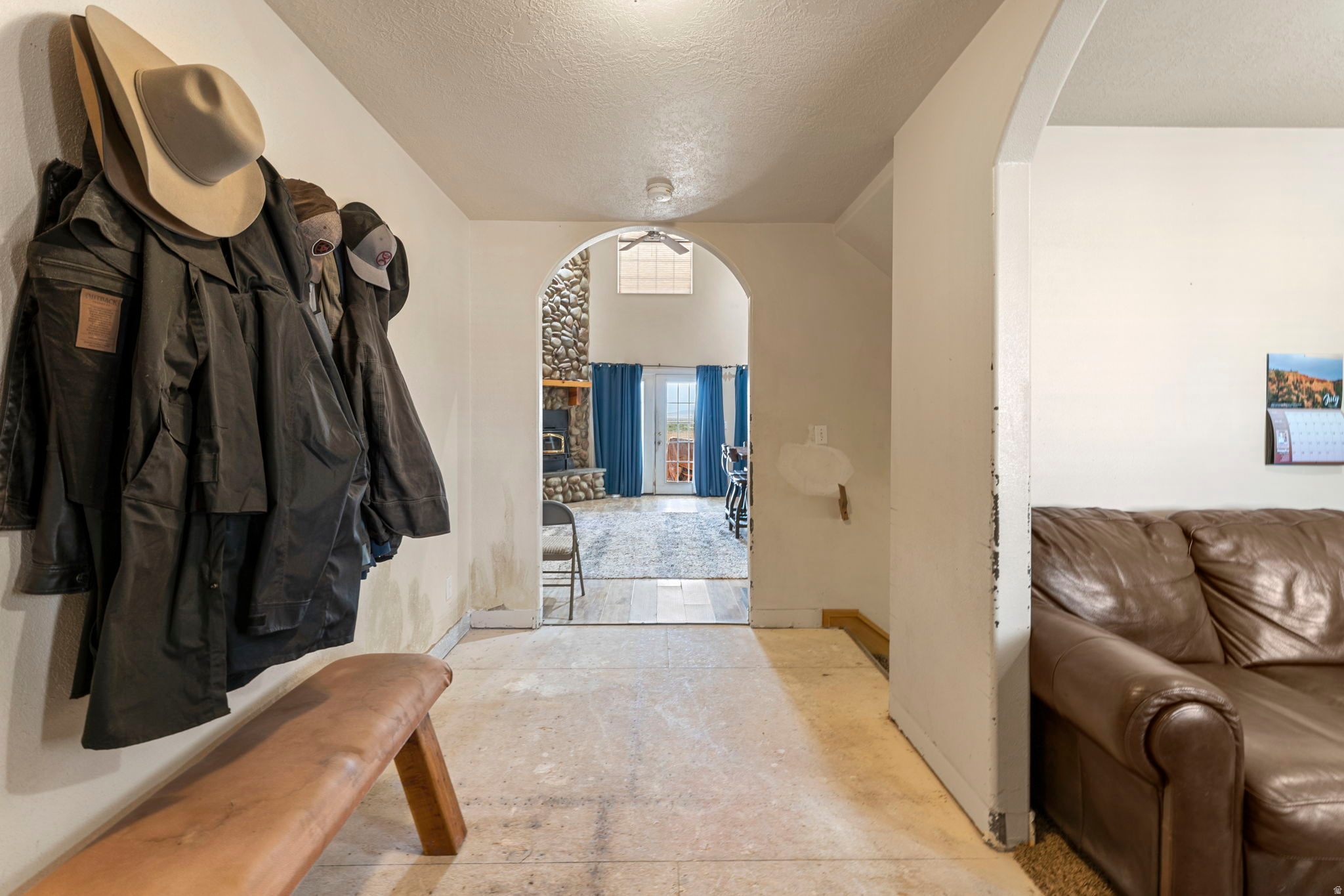 main property photo 22