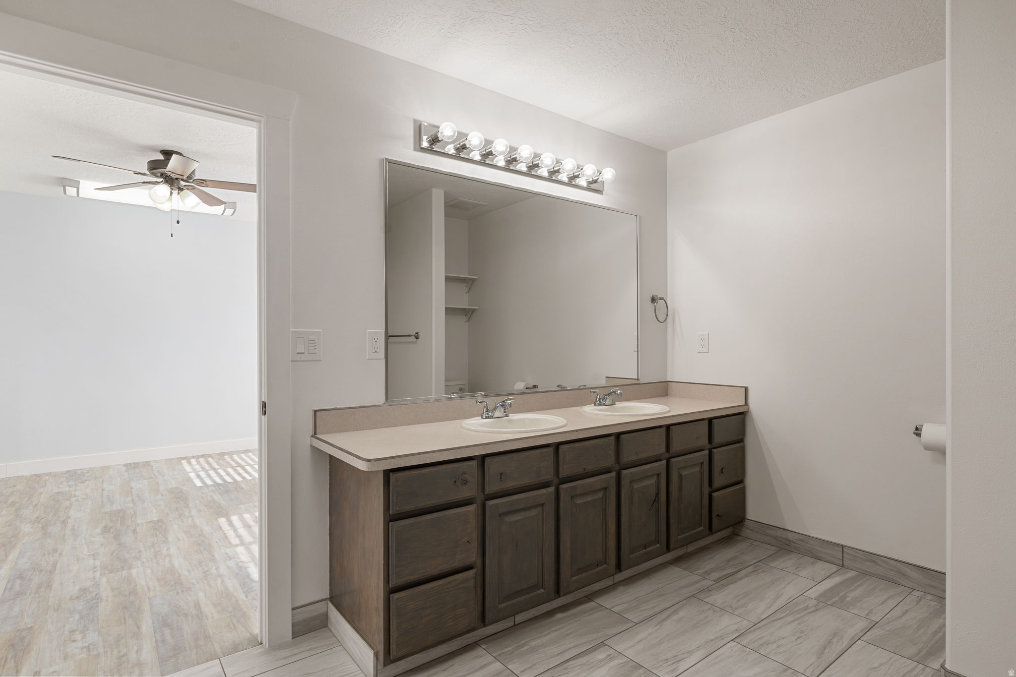 main property photo 63