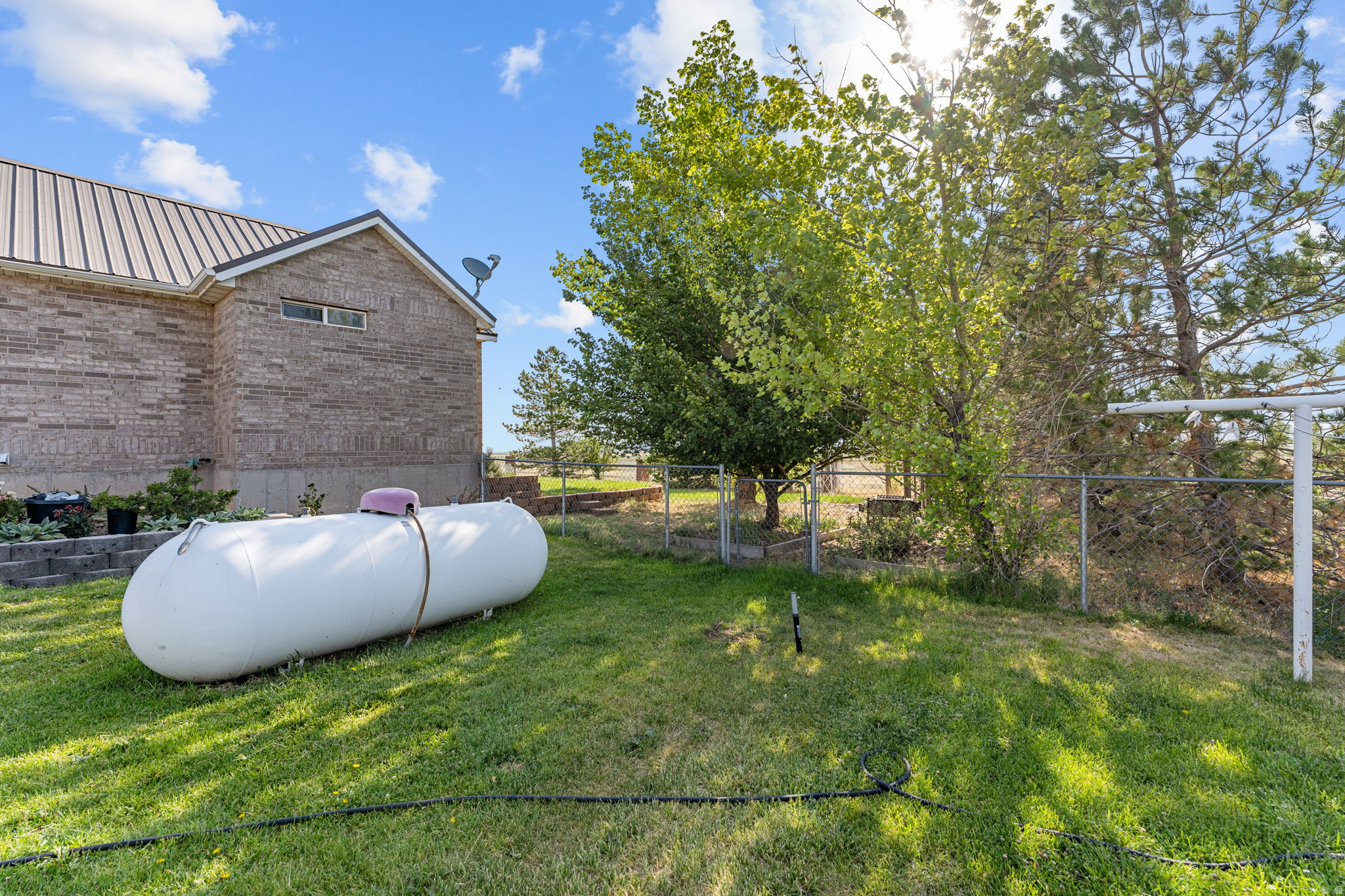 main property photo 72