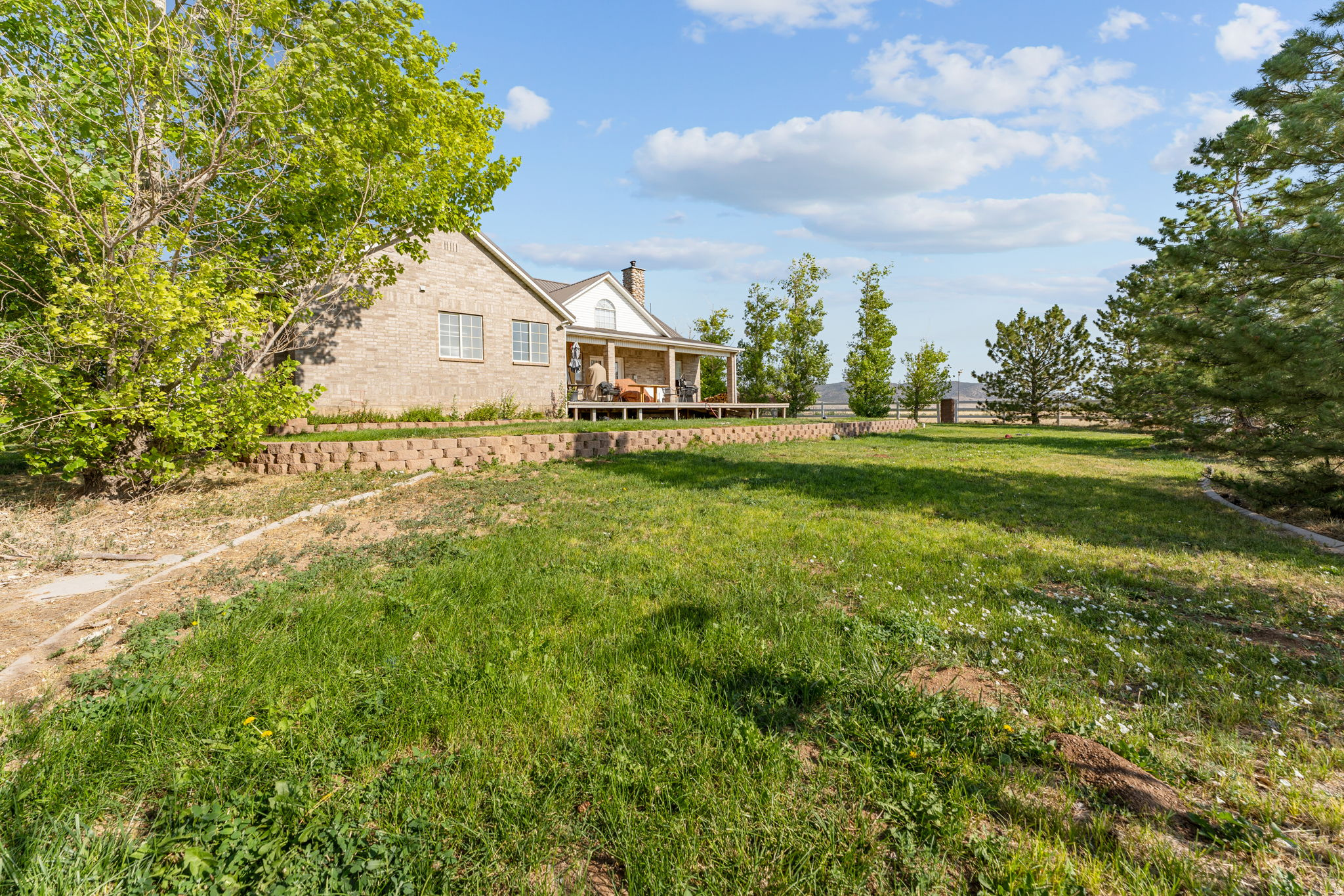 main property photo 74