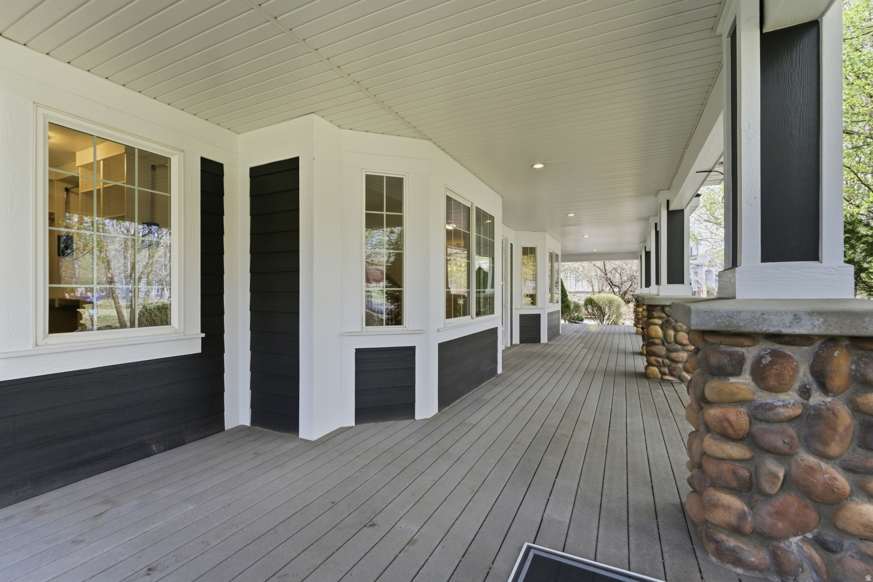 main property photo 131