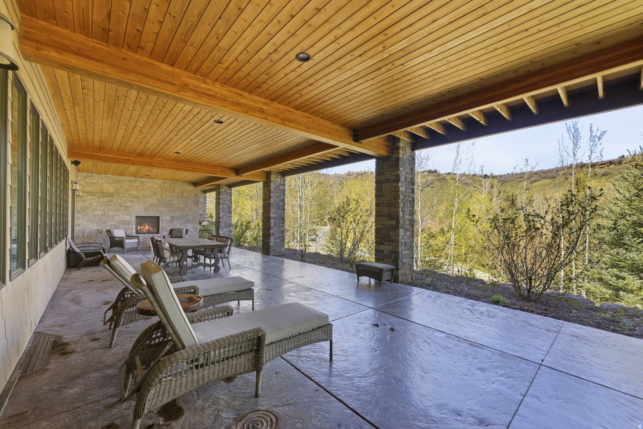 main property photo 66