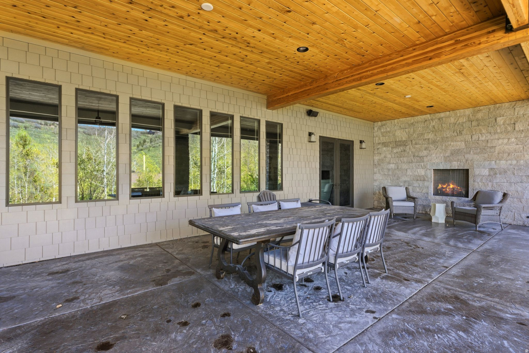 main property photo 67
