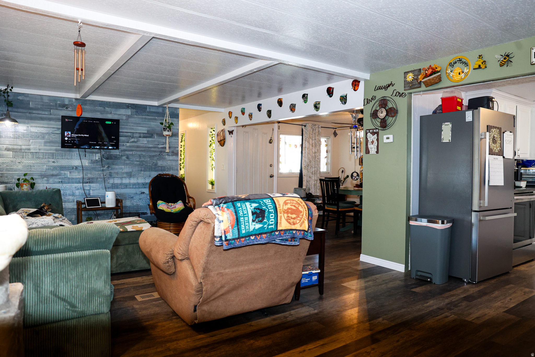 main property photo 12