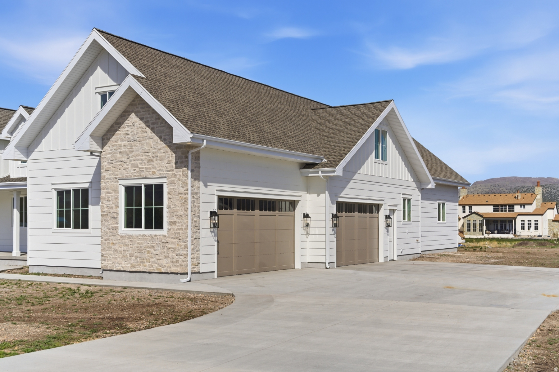 main property photo 70