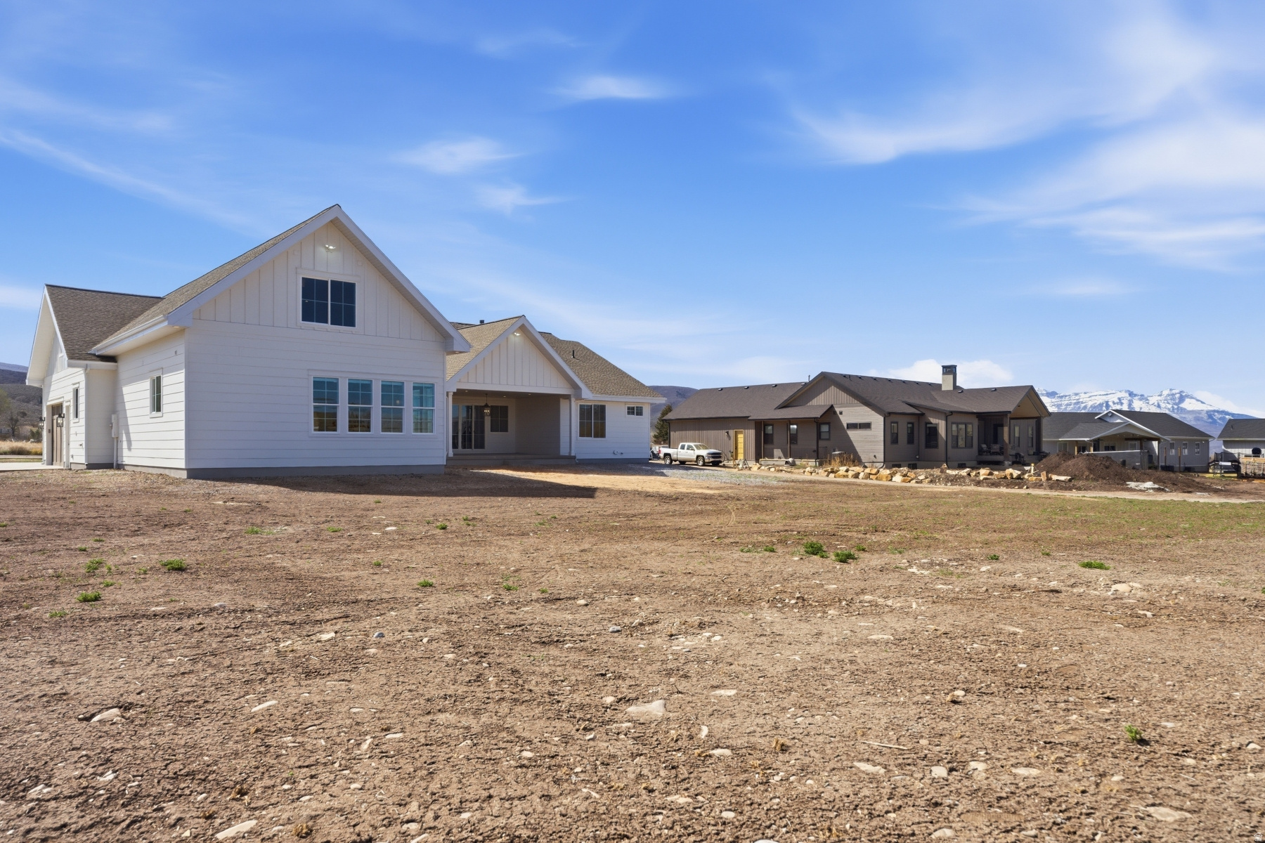 main property photo 77
