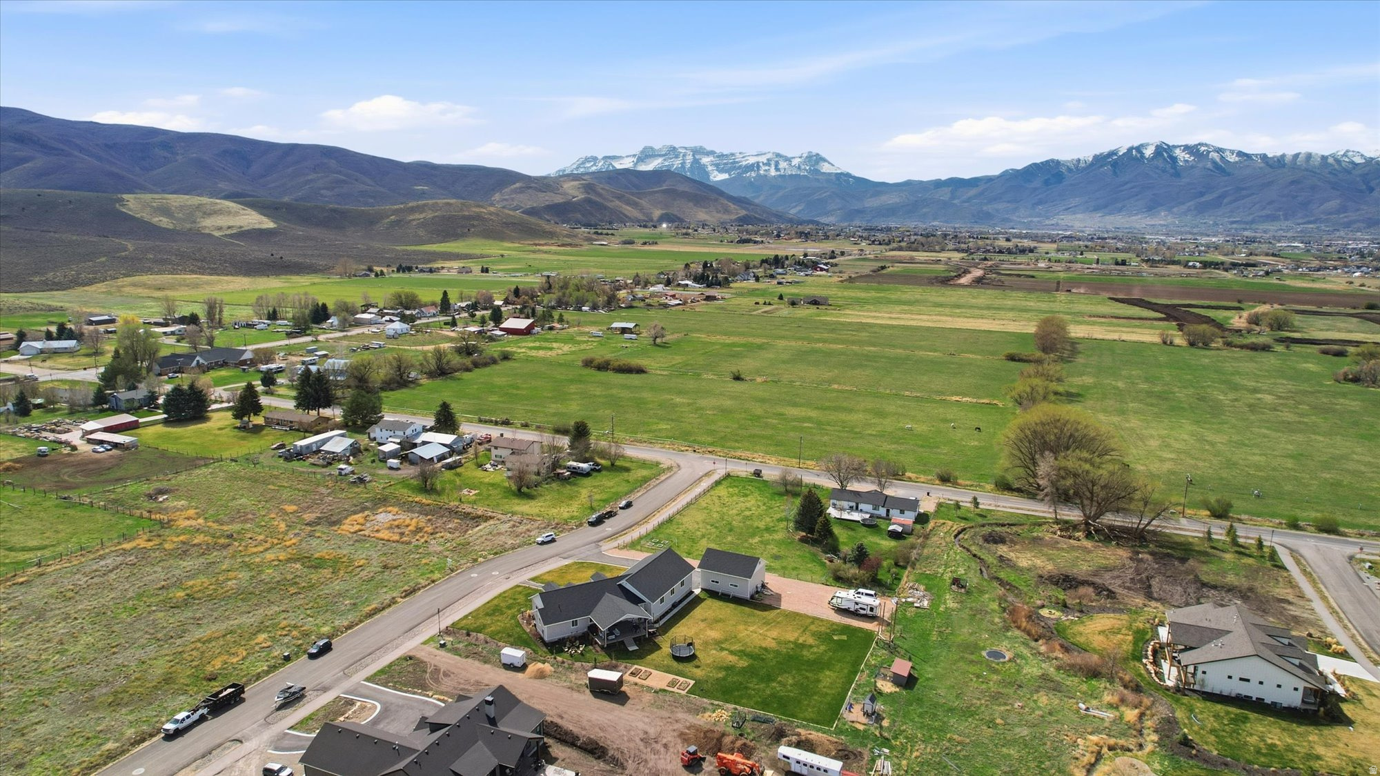 main property photo 54