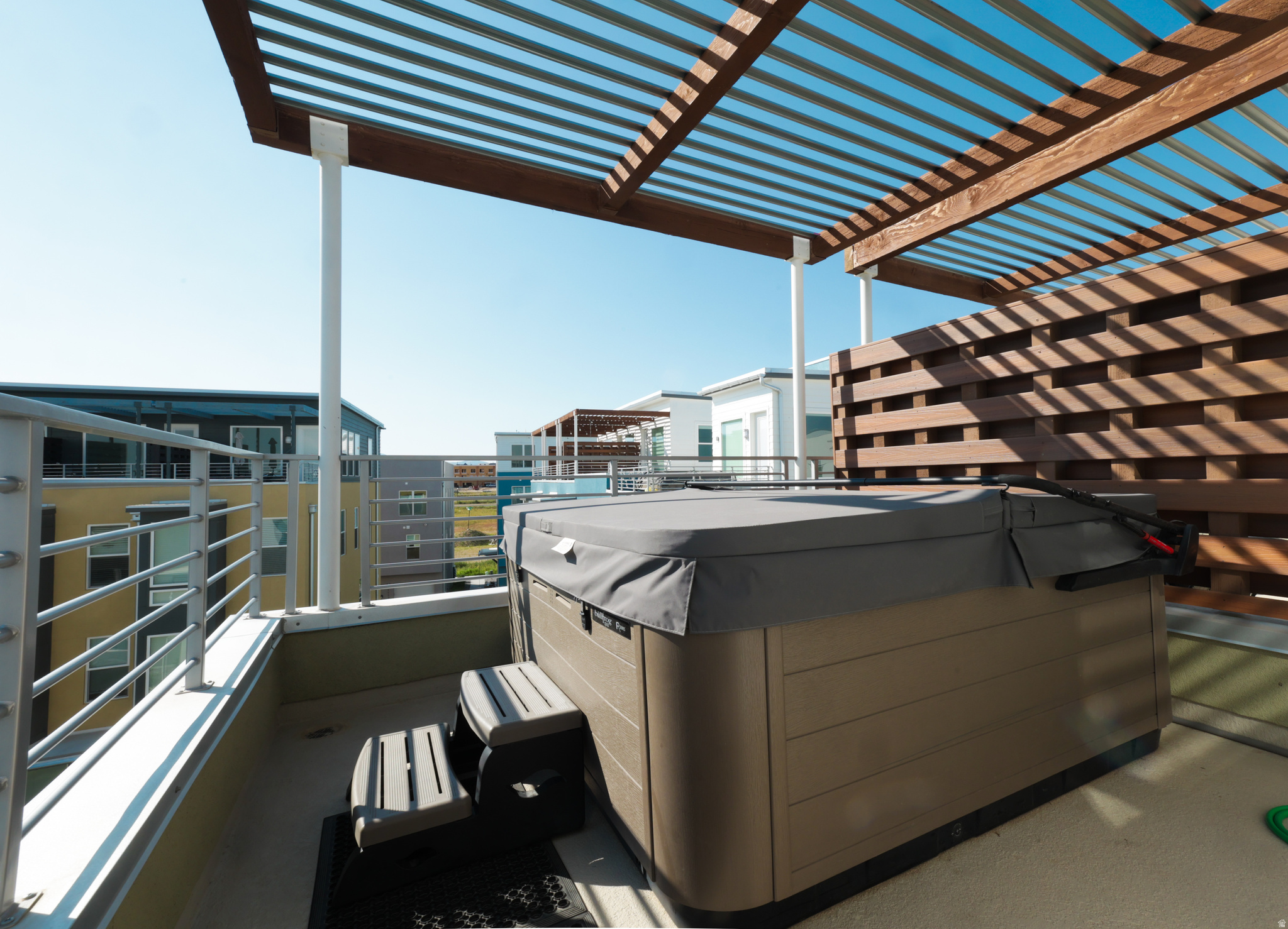 main property photo 26