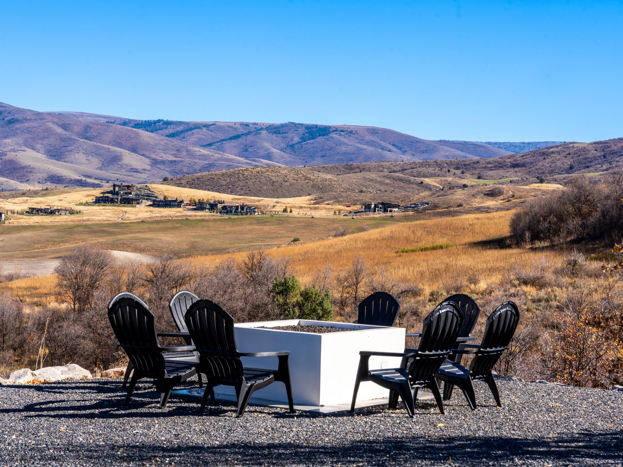 main property photo 70