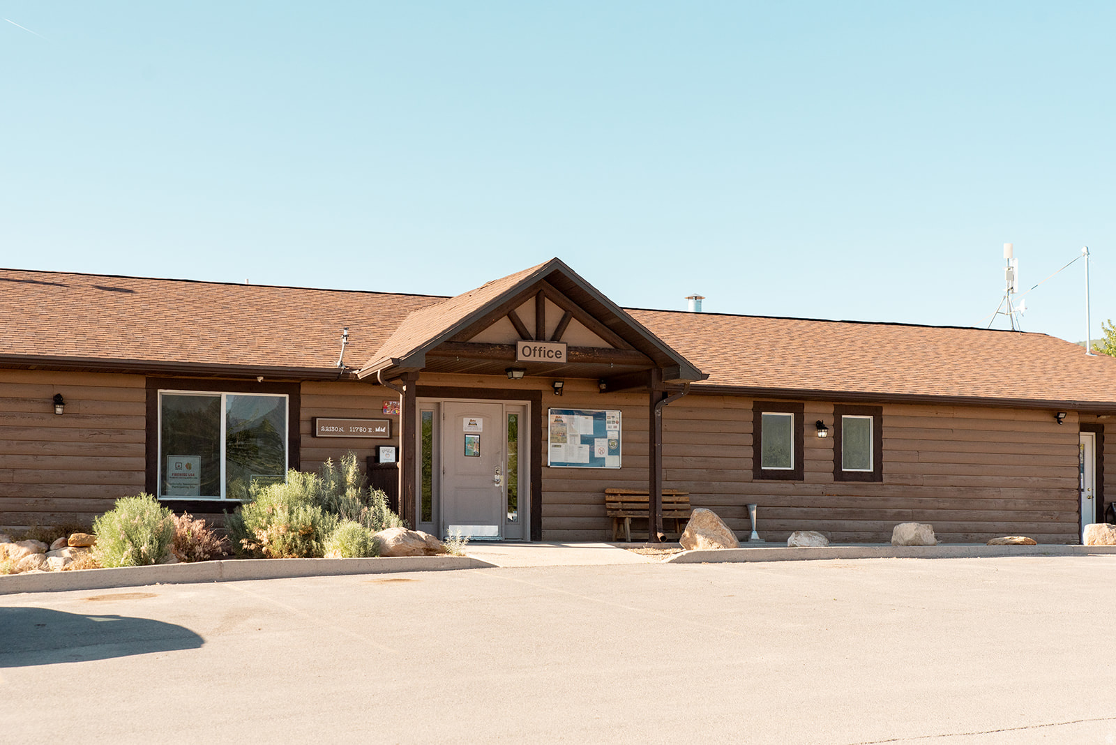 main property photo 38
