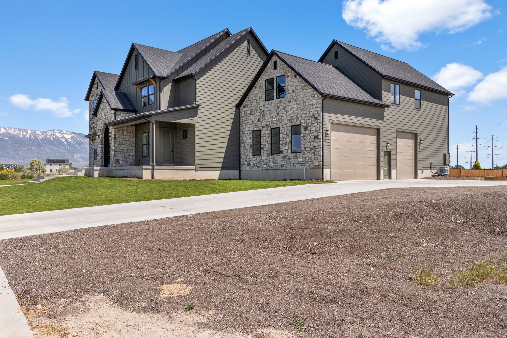 main property photo 60