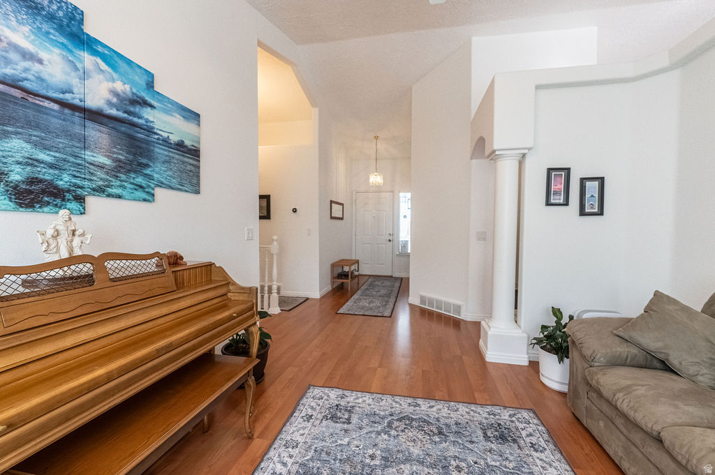 main property photo 7