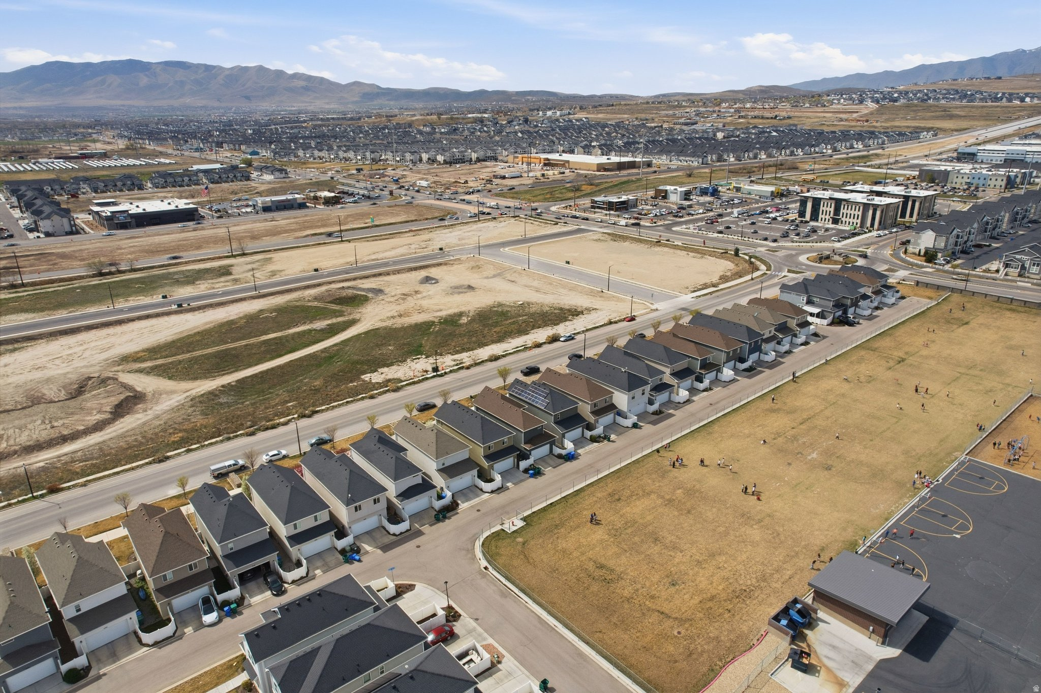 main property photo 45