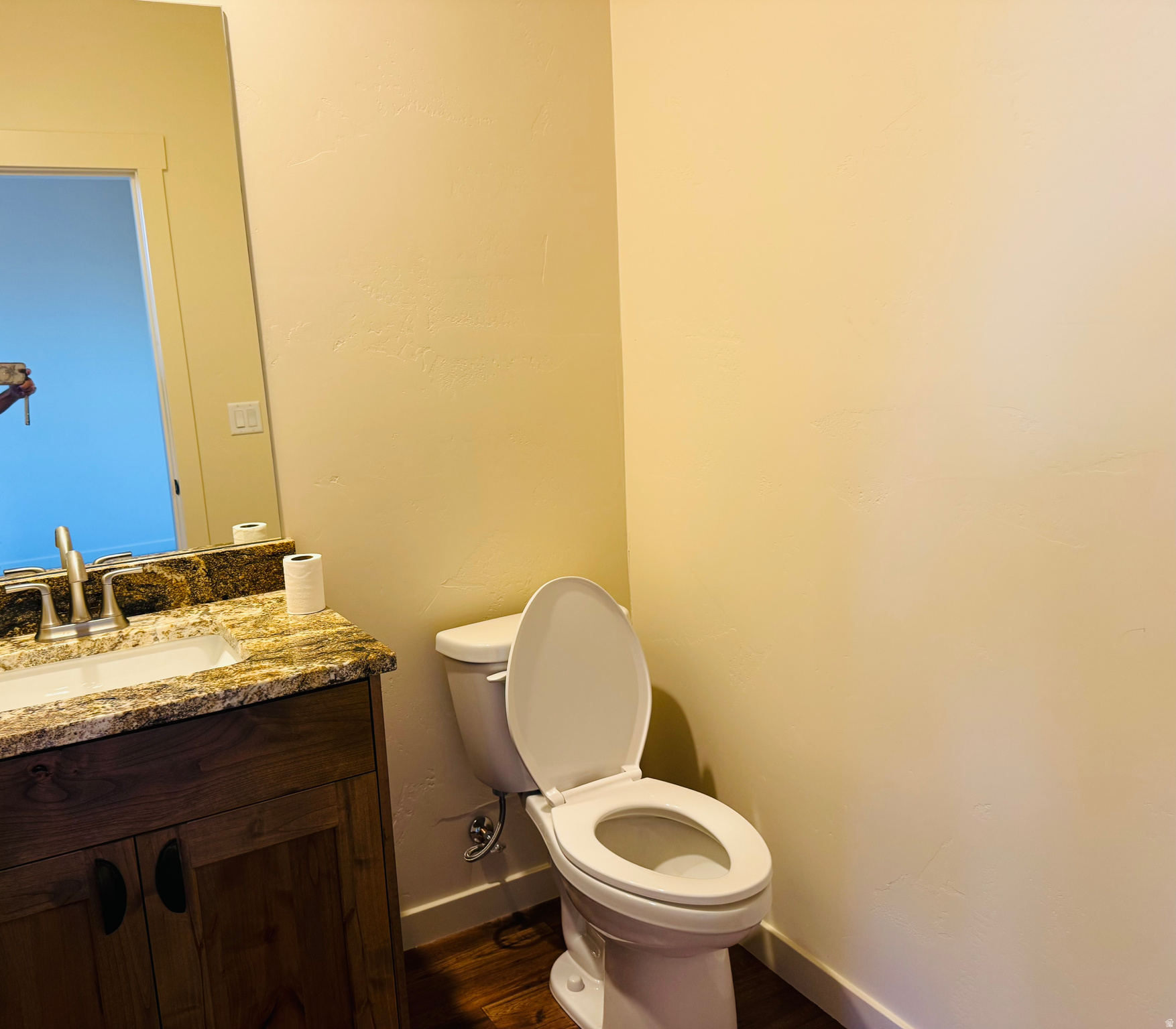 main property photo 13