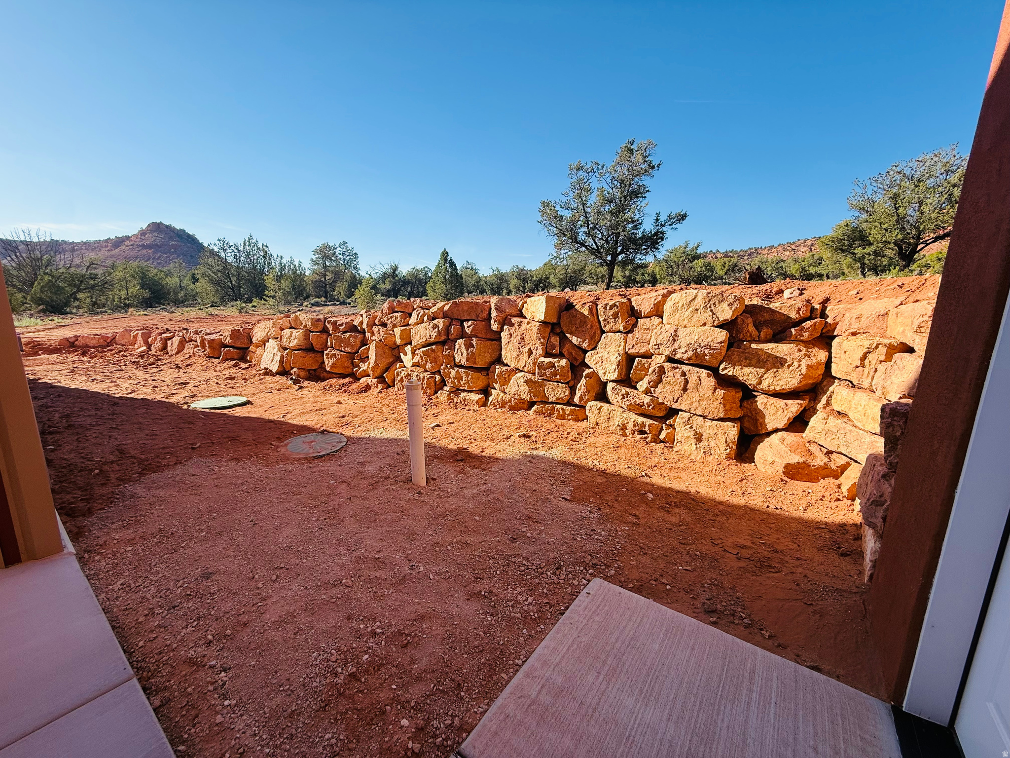 main property photo 33