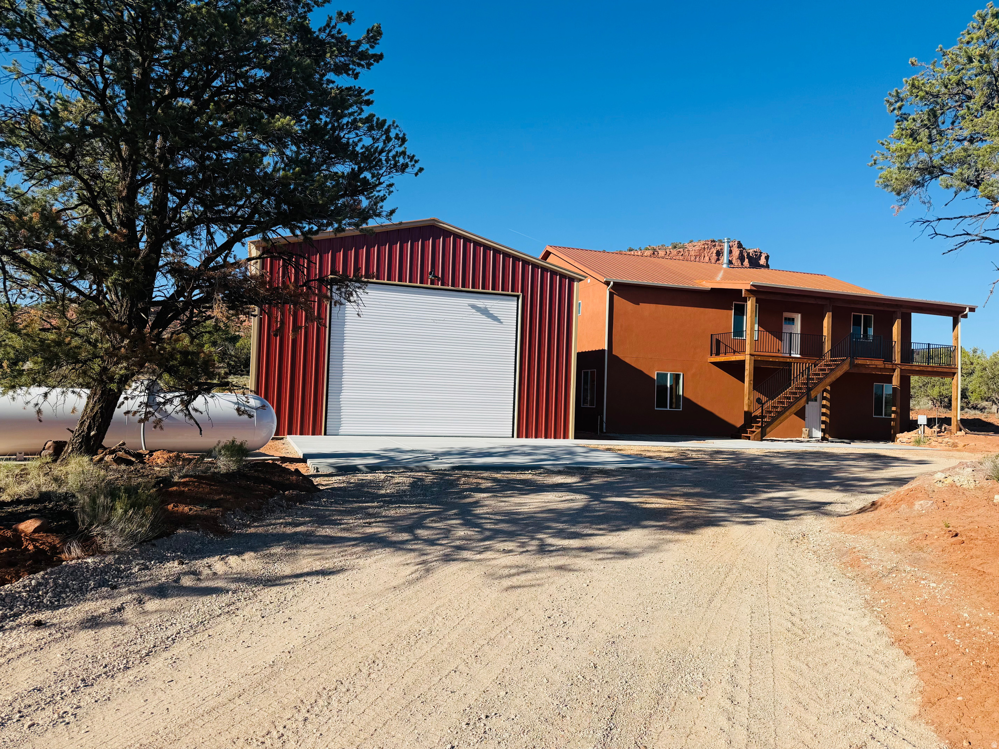 main property photo 37