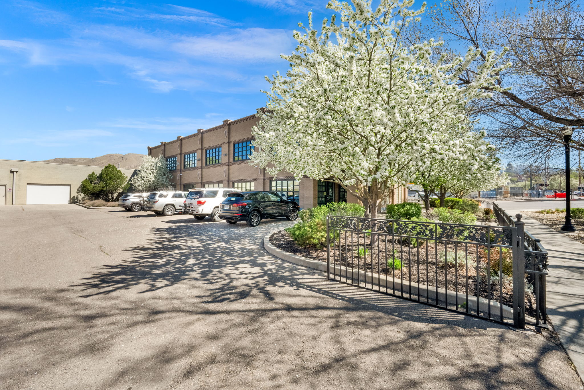 main property photo 24