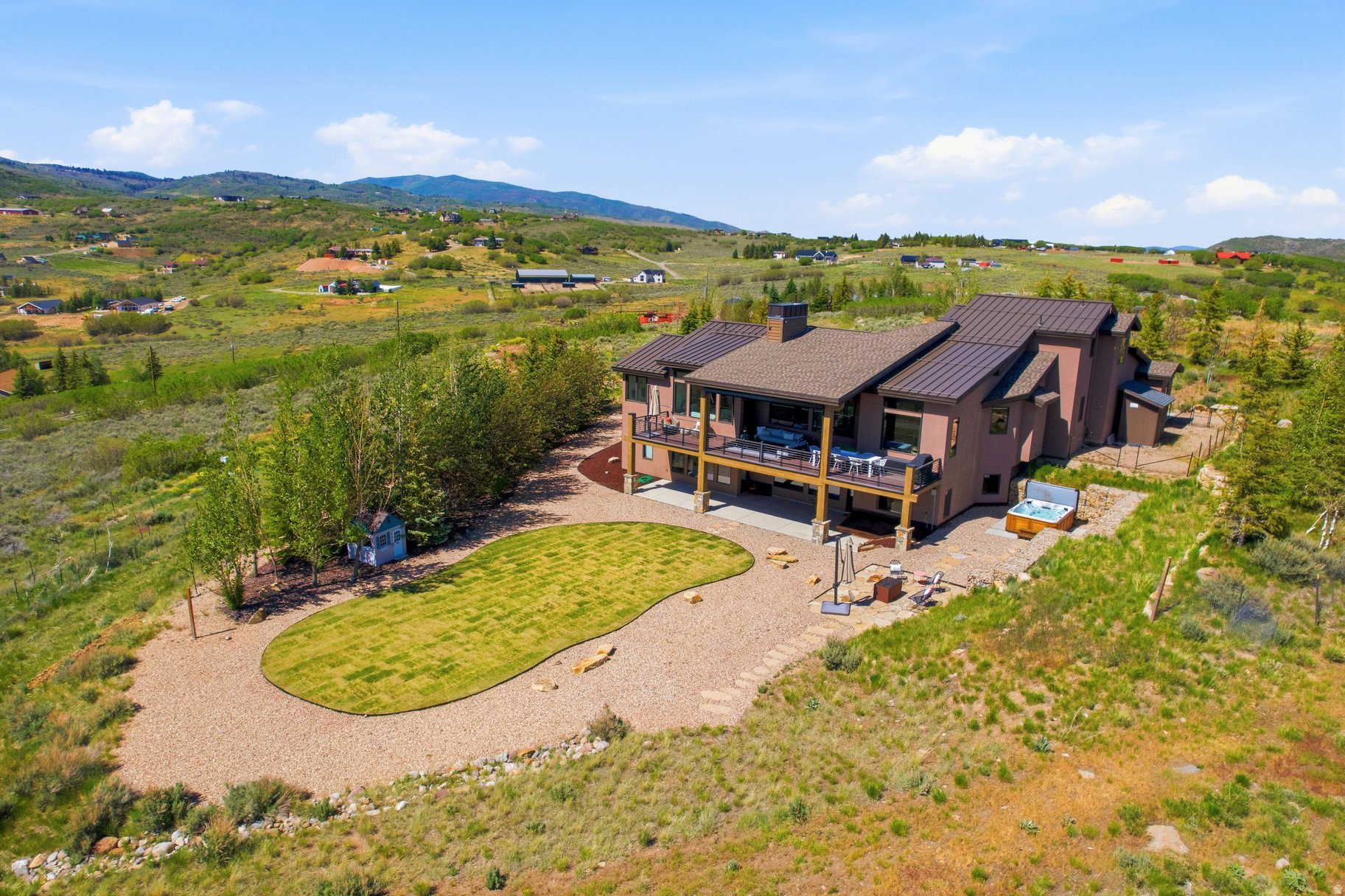 main property photo 50