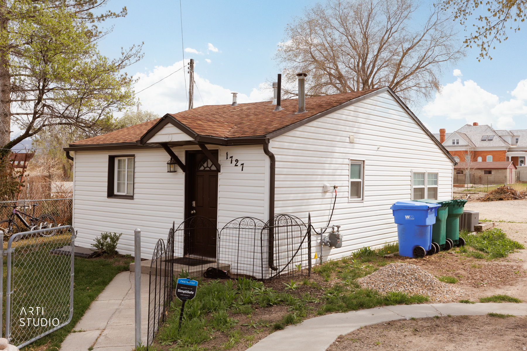 main property photo 5