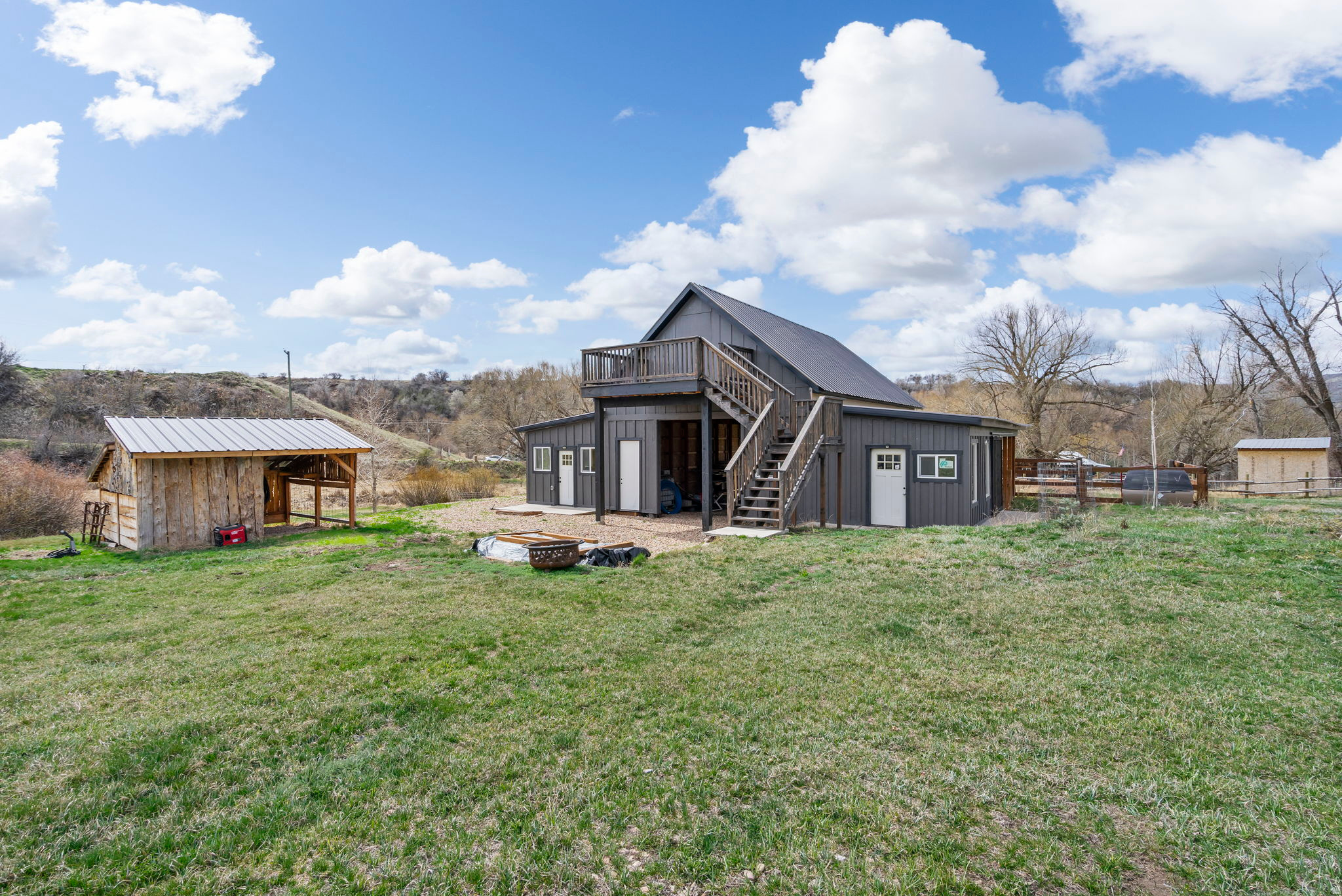 main property photo 10