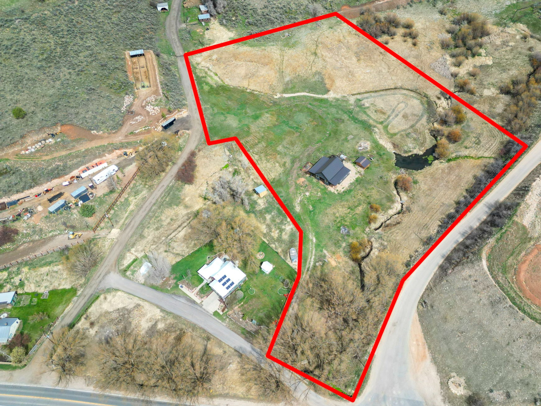 main property photo 35