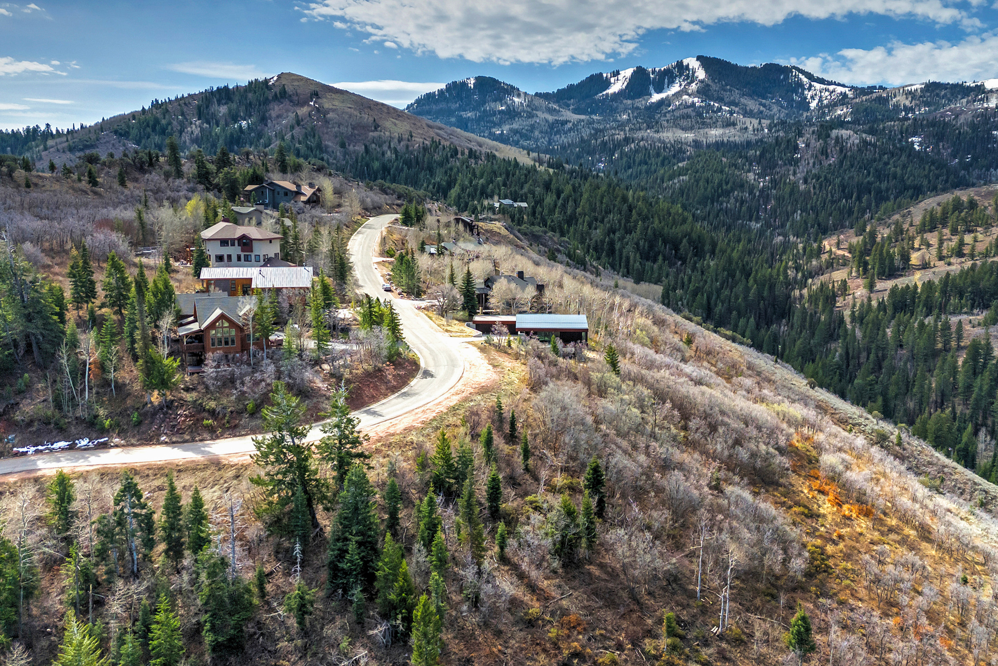 main property photo 9