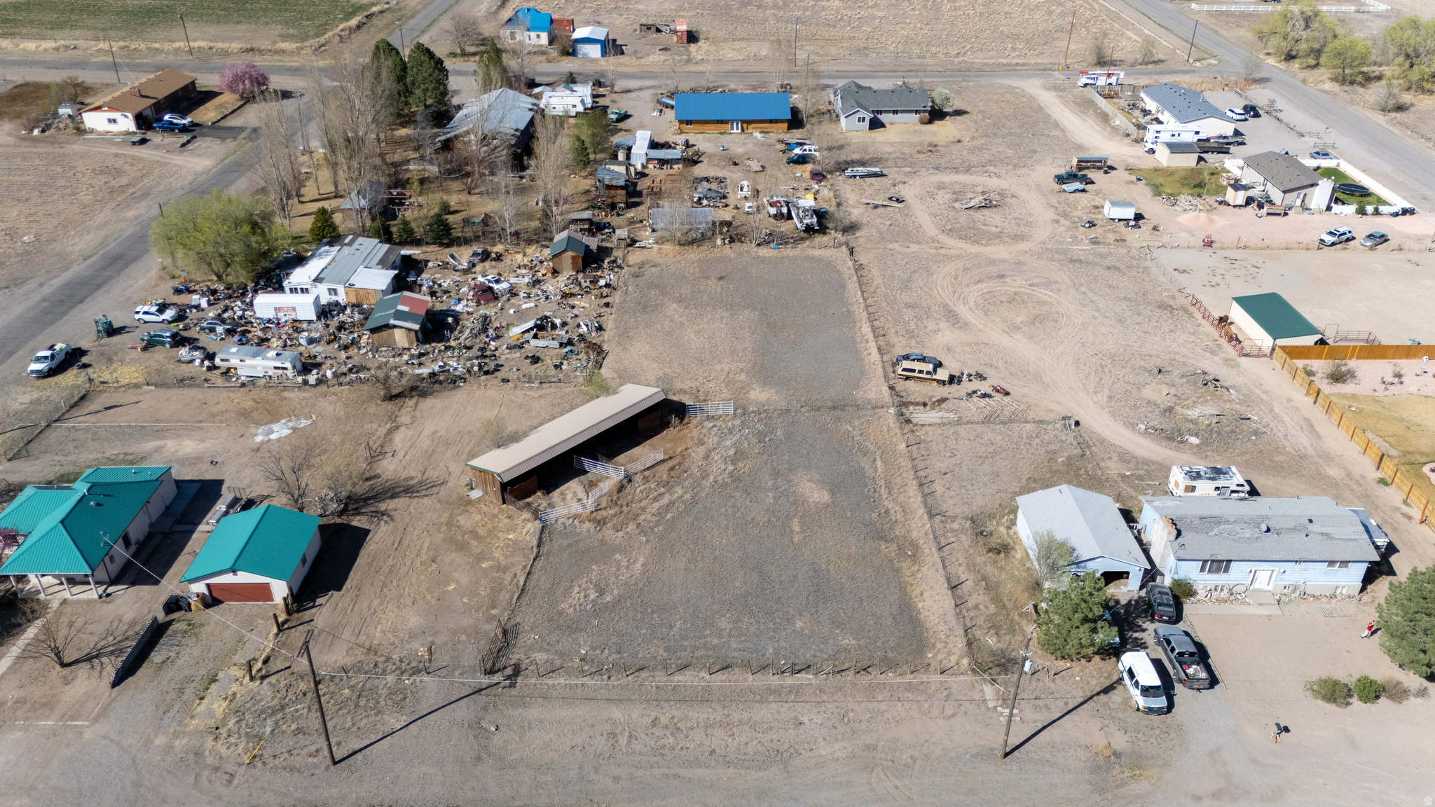 main property photo 6