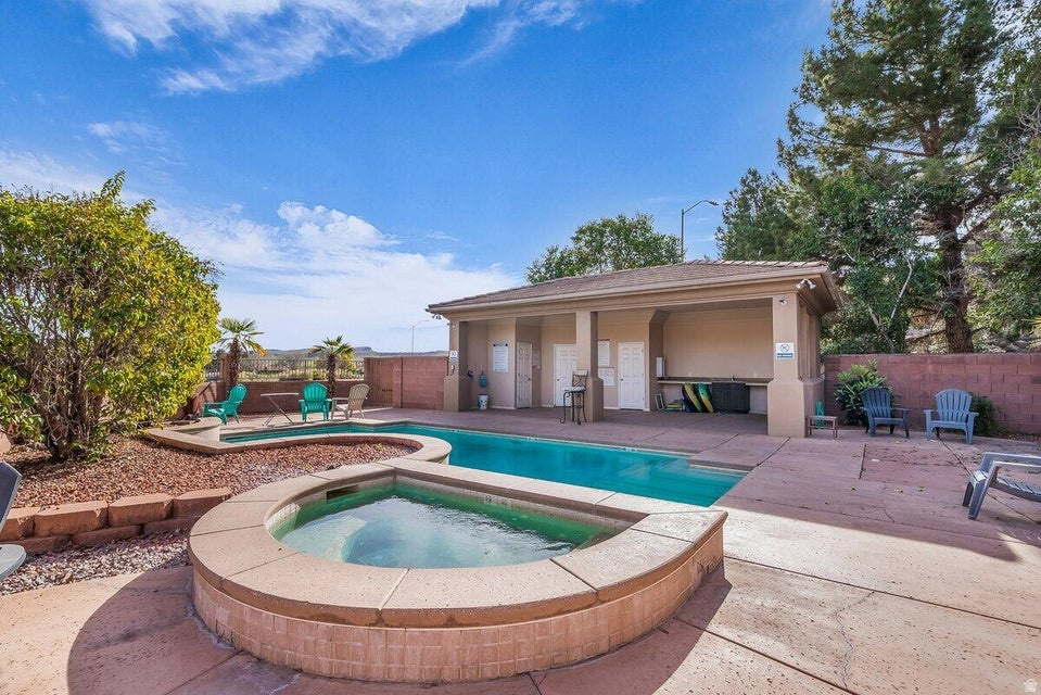 main property photo 16