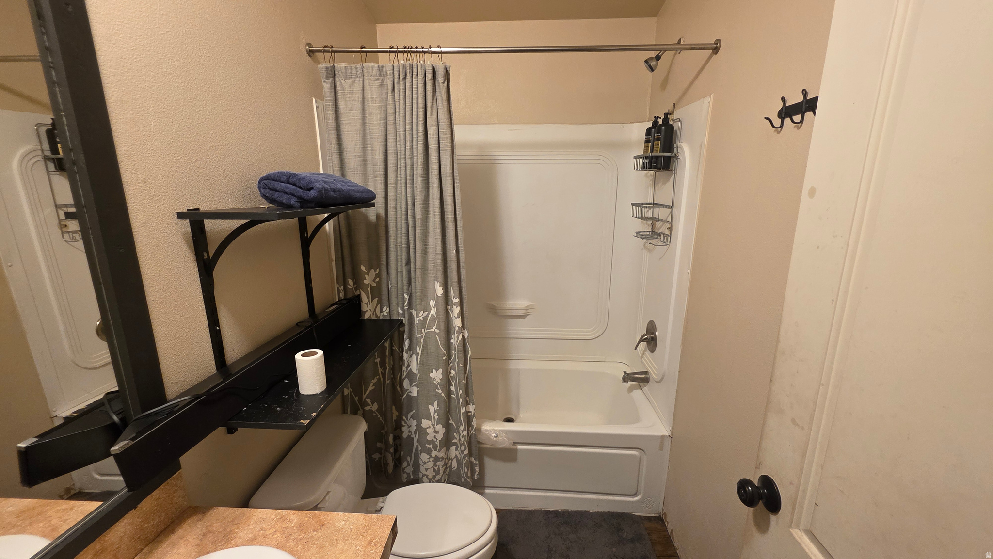 main property photo 21