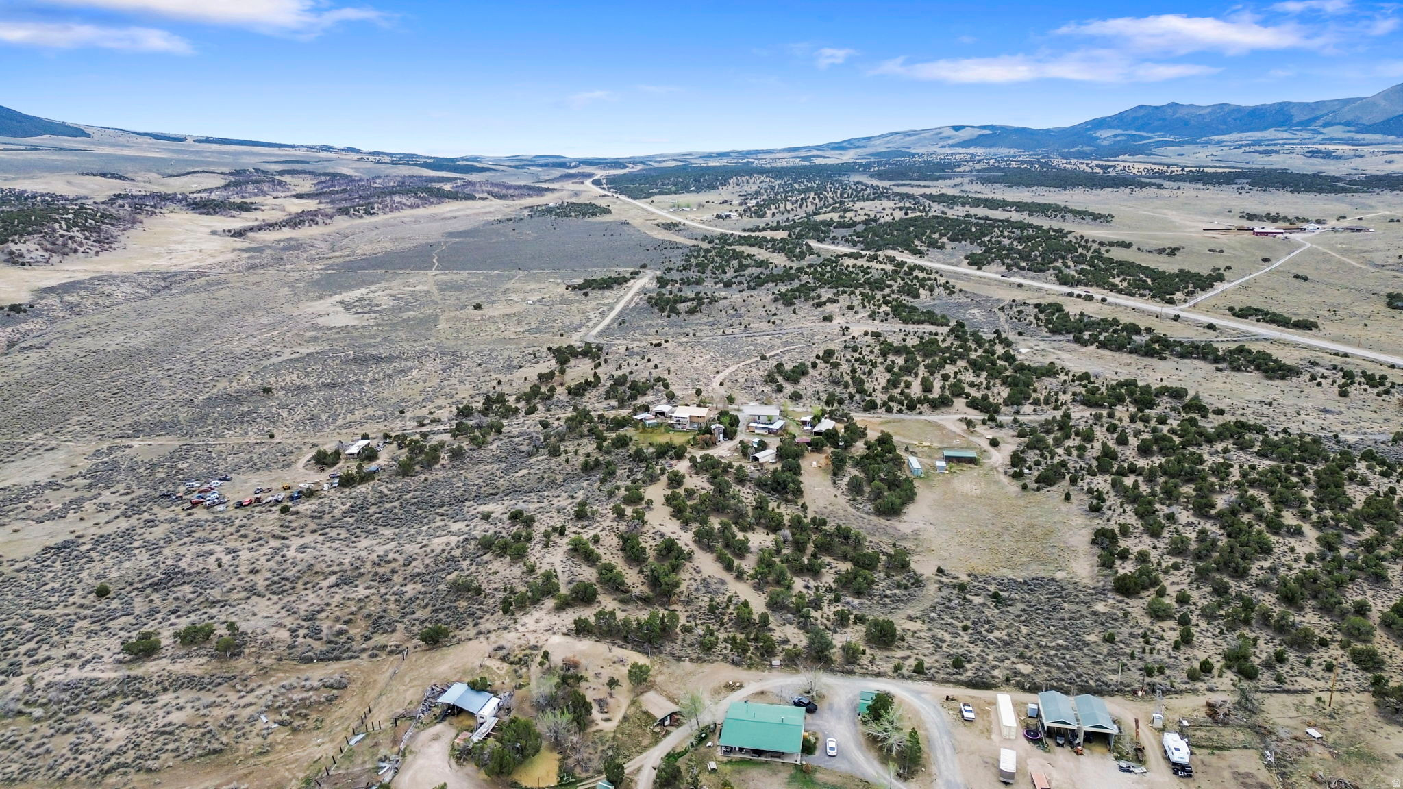 main property photo 11