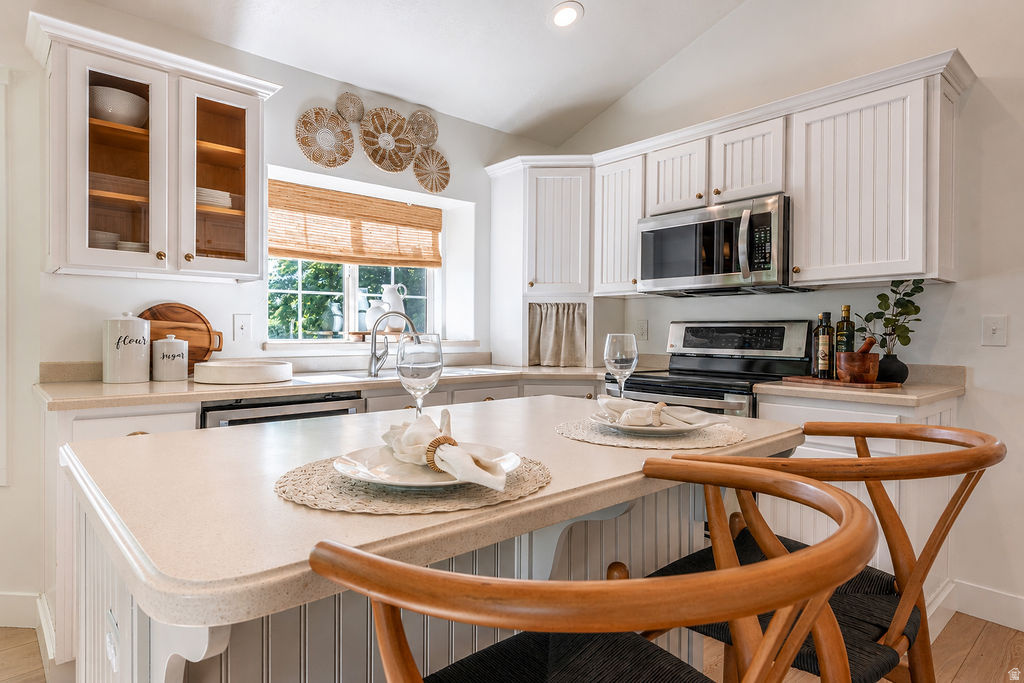 main property photo 17
