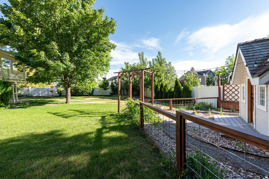 main property photo 69