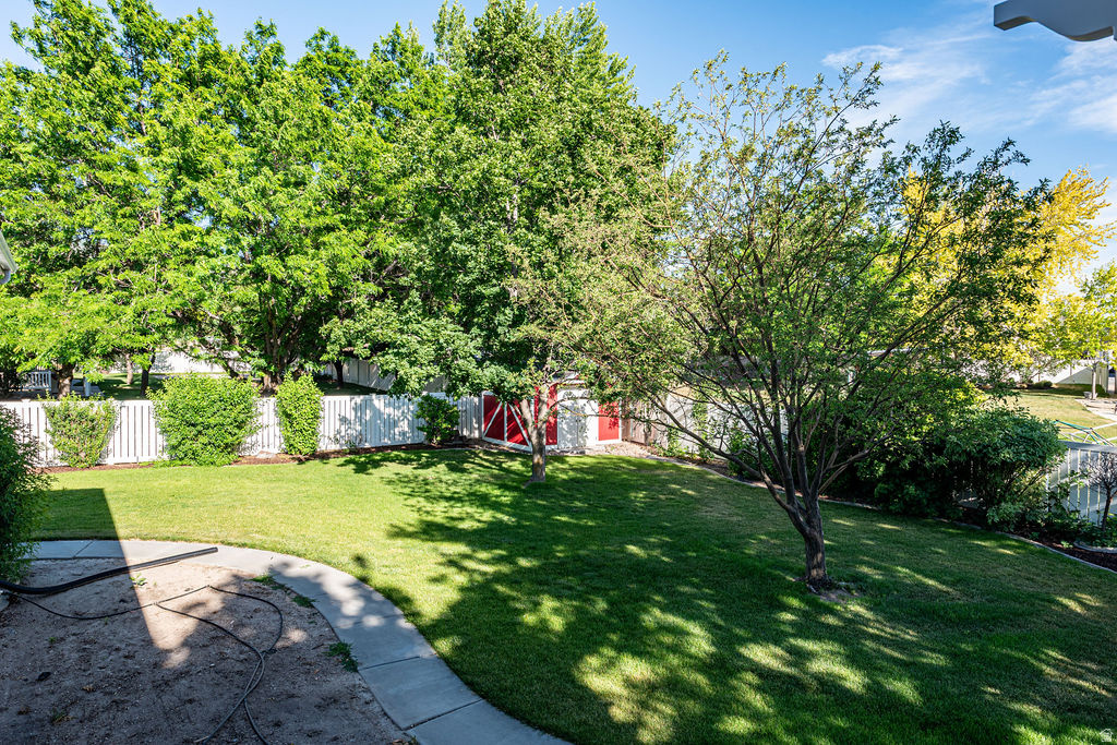 main property photo 74
