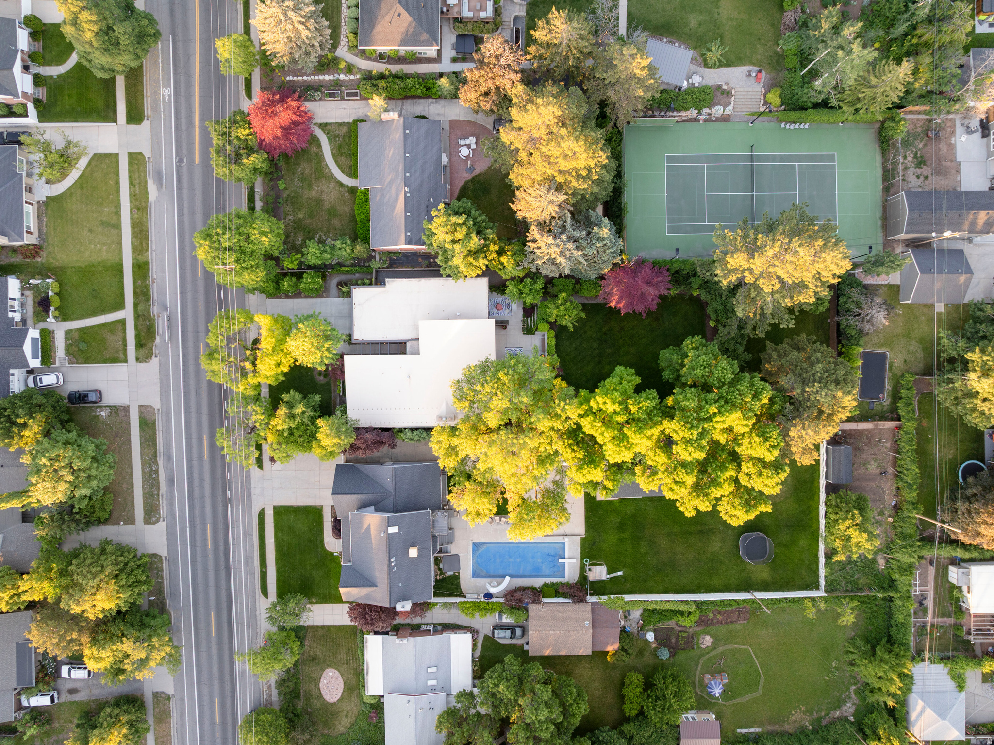 main property photo 48