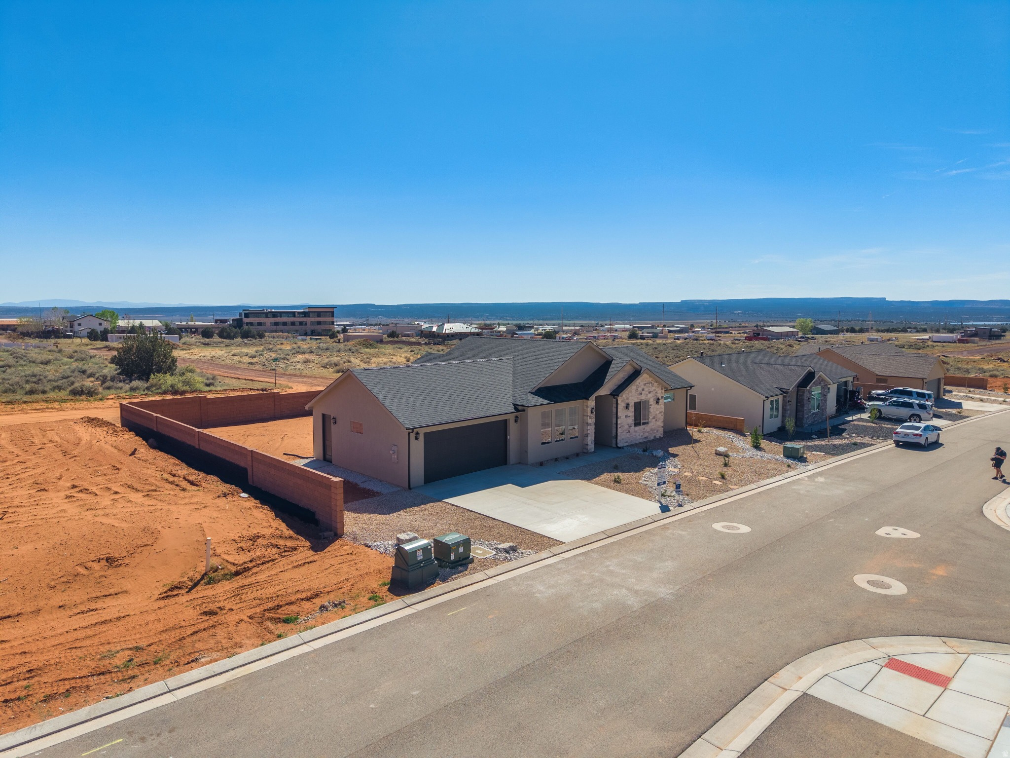 main property photo 68